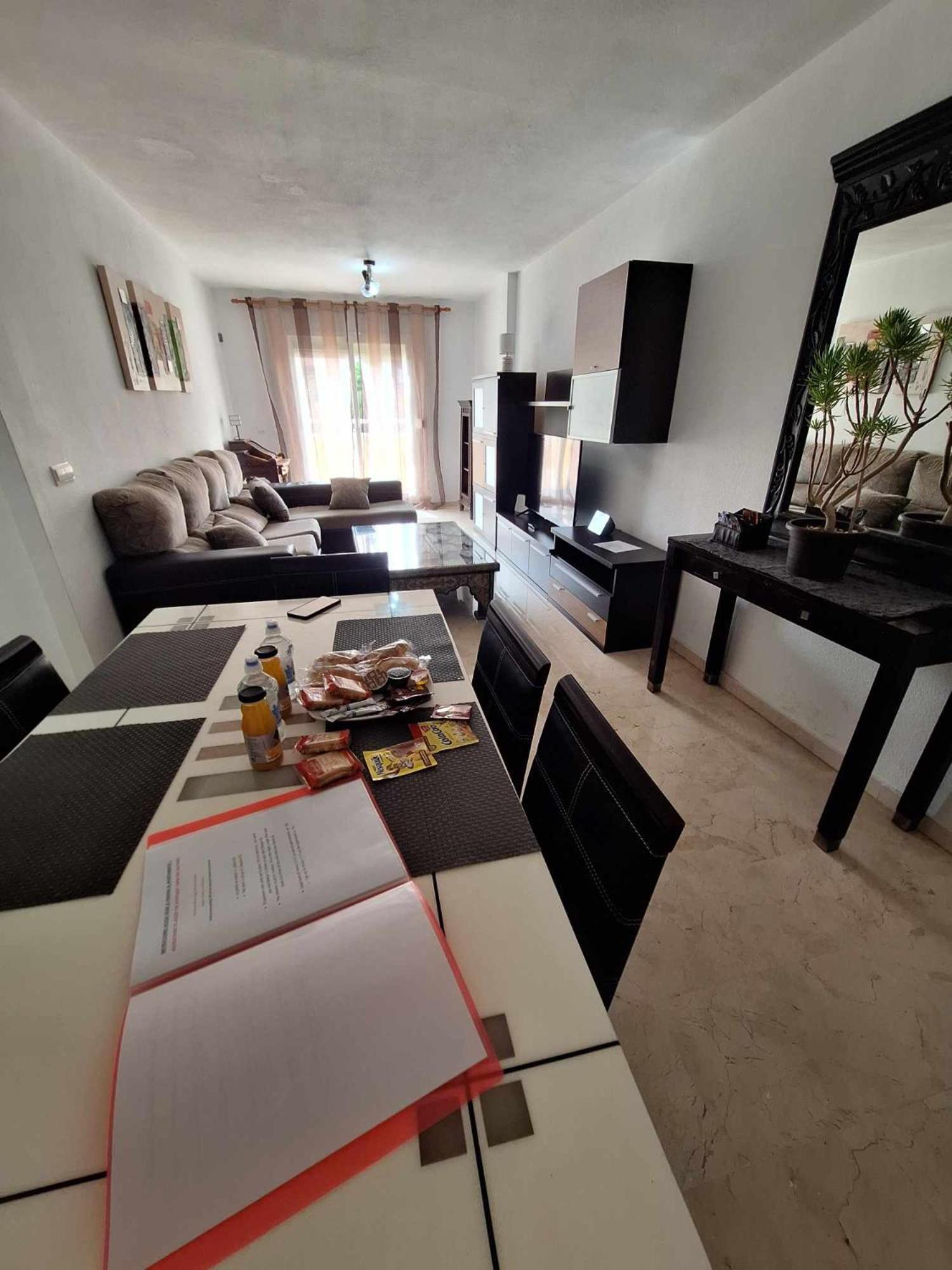 Jowi - Piso Amplio Y Familiar Apartment Benalmadena
