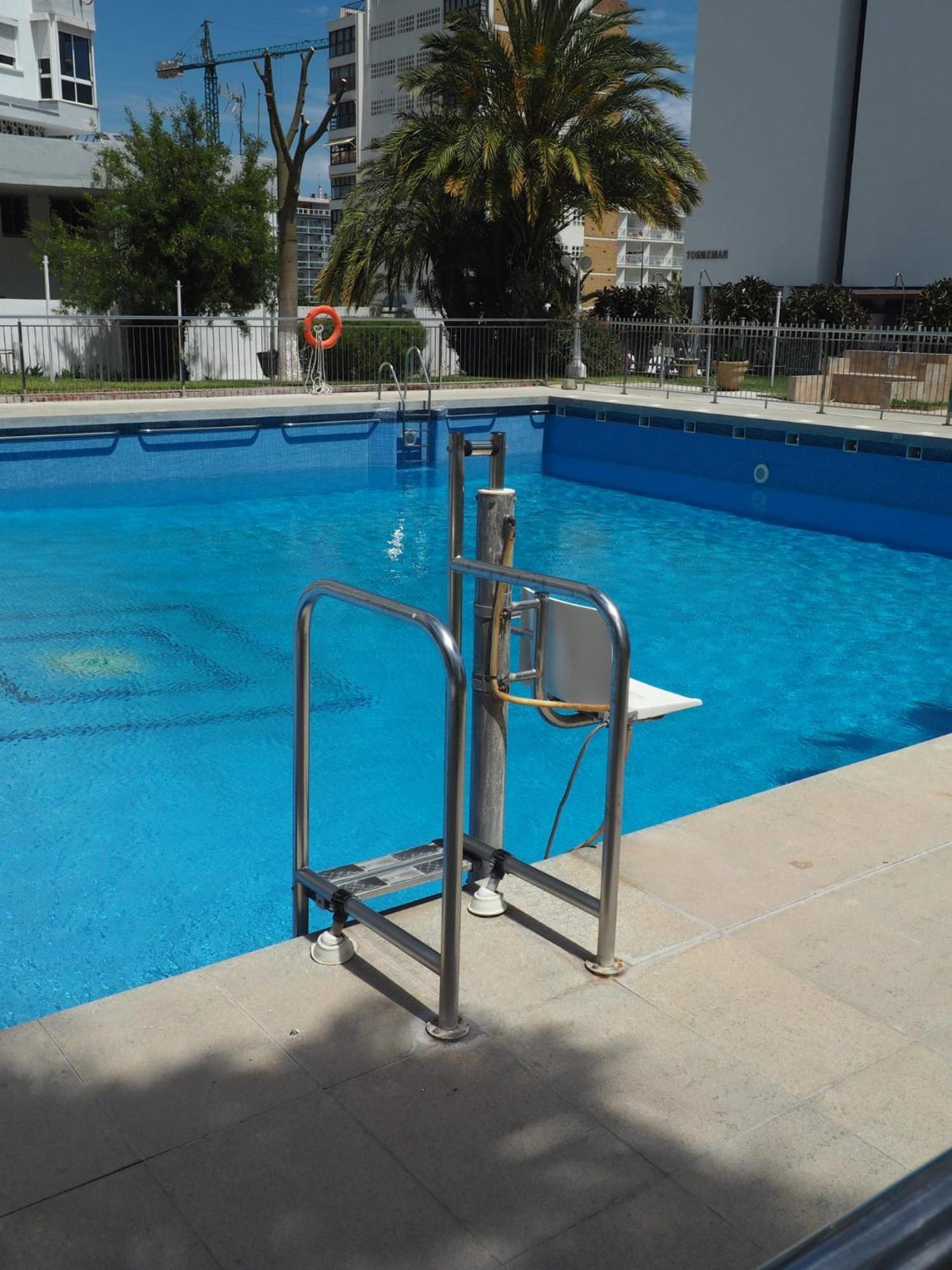 Puerto Marina-playa Malapesquera Apartment *