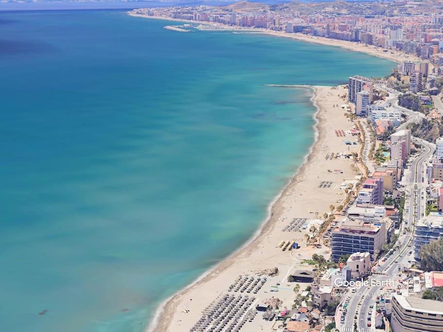 Ideal Getaway At Playa Carvajal, With Pool Benalmádena
