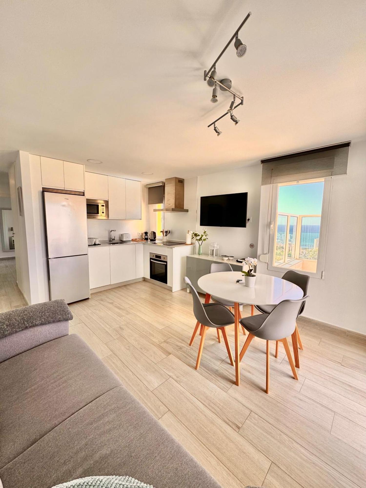 Hercules 1008 - Sea View - Vista Al Mar - New Apartment *