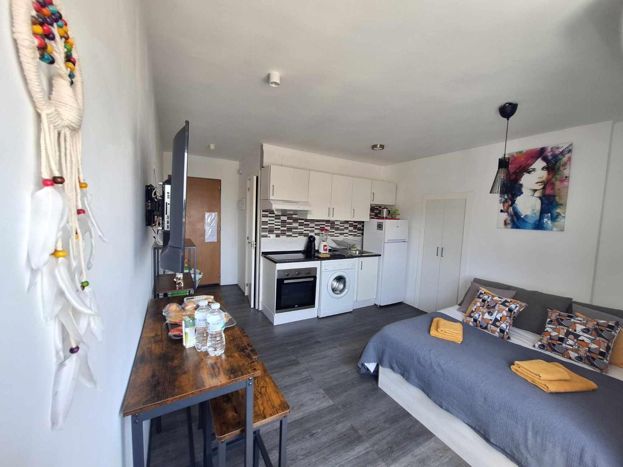 Casa Zoe - En Budha - Buenas Vibras! Edificio #lasnaciones * Benalmadena