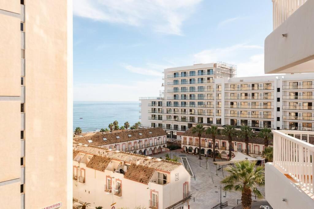 Amplio Con Vistas Al Mar Y Piscina En Appartement