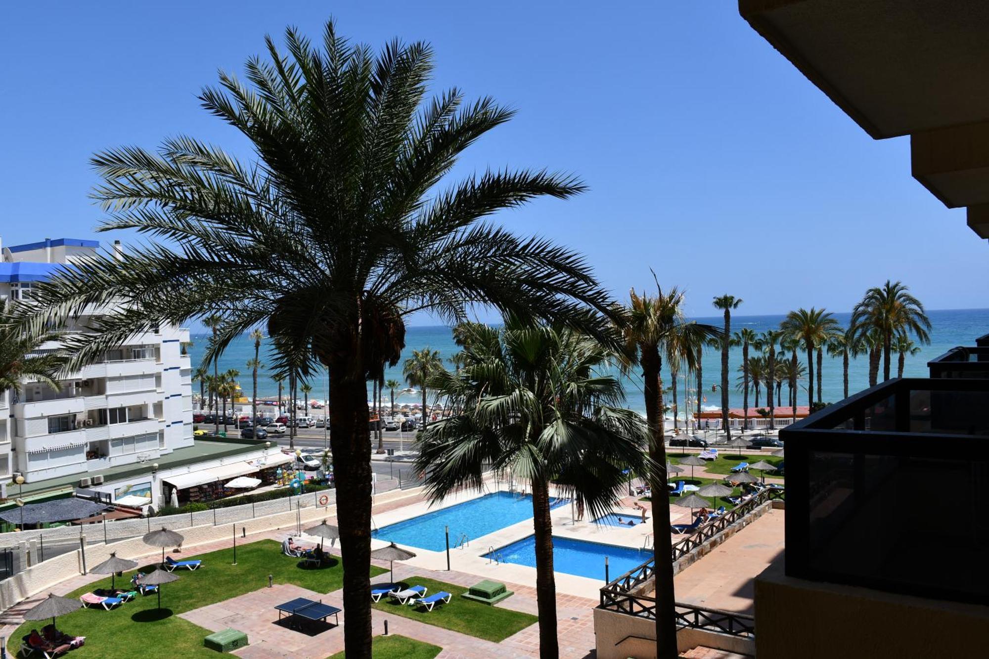 Apartment Turistico Aloha Playa *