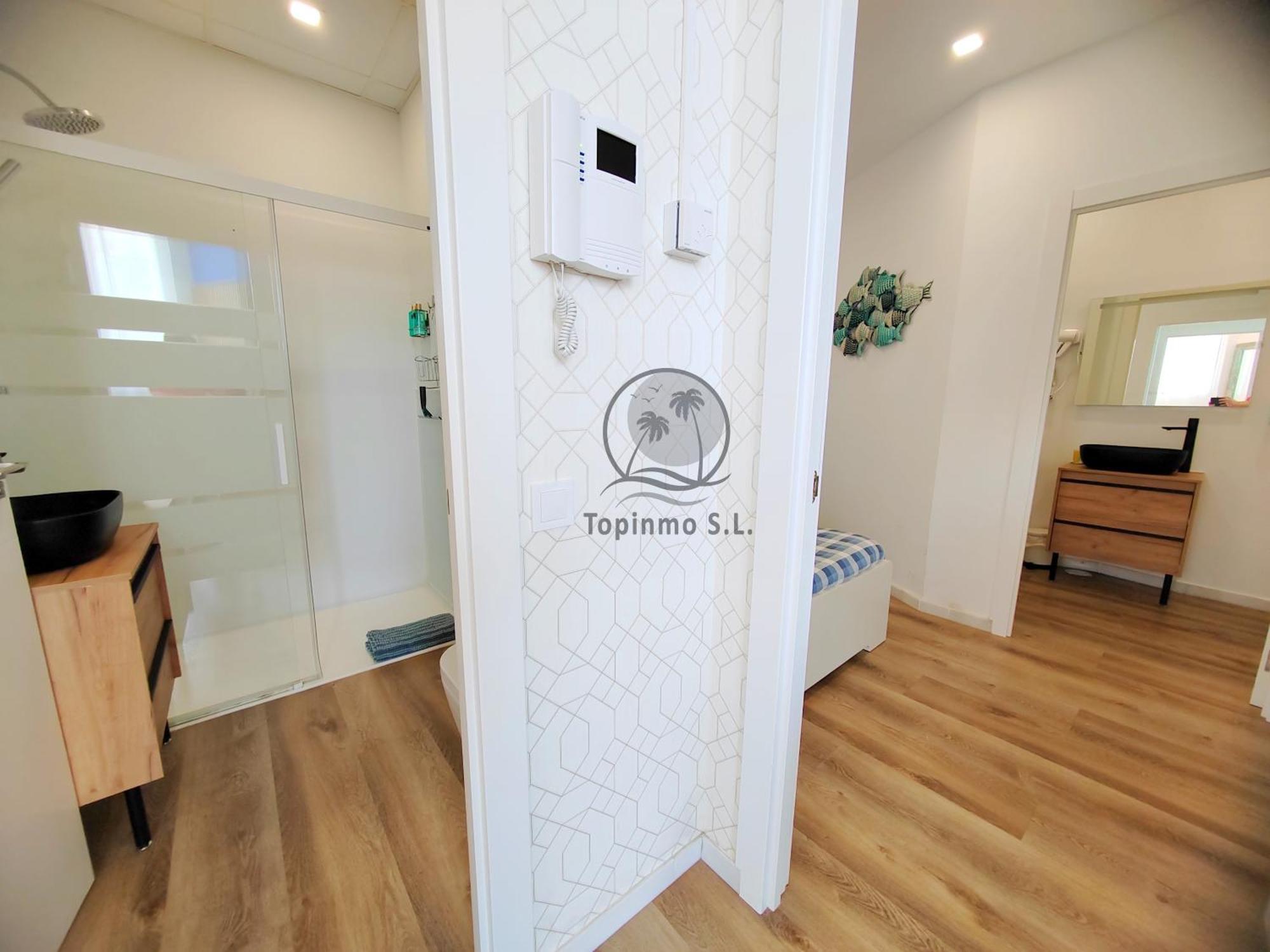 Apartment Modern And Luxury 2 Bedroom On Island In The Marina Harbour