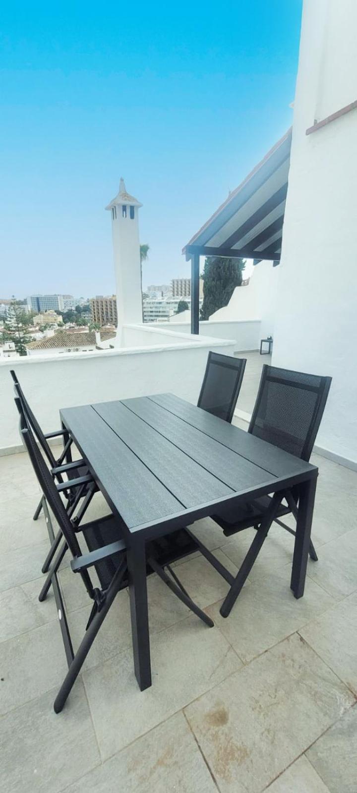 Delightful 2 Bed, Pueblo Evita * Benalmádena