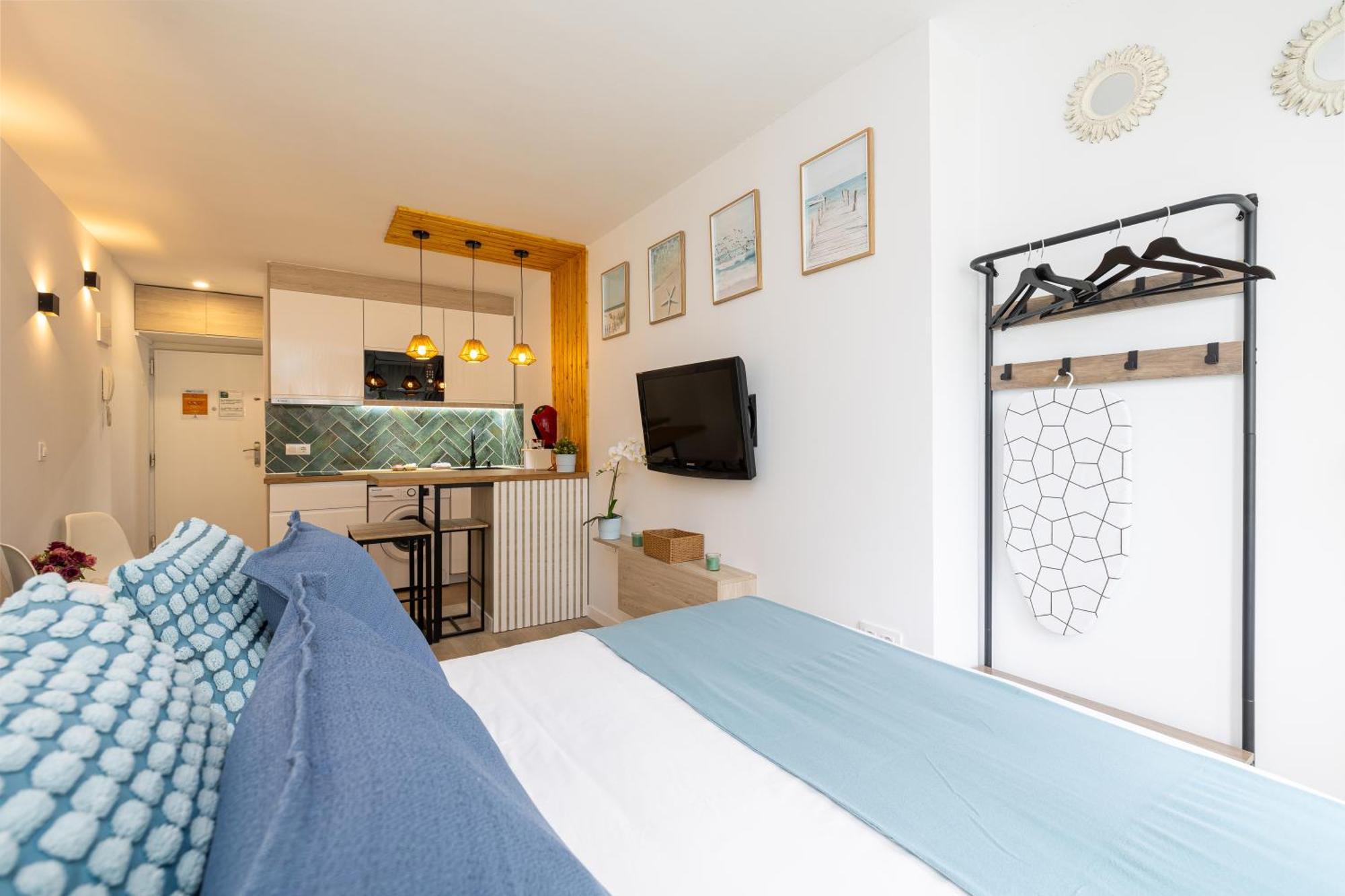 Holidays2benalmadena Marysol Aacc And Pool * Benalmadena