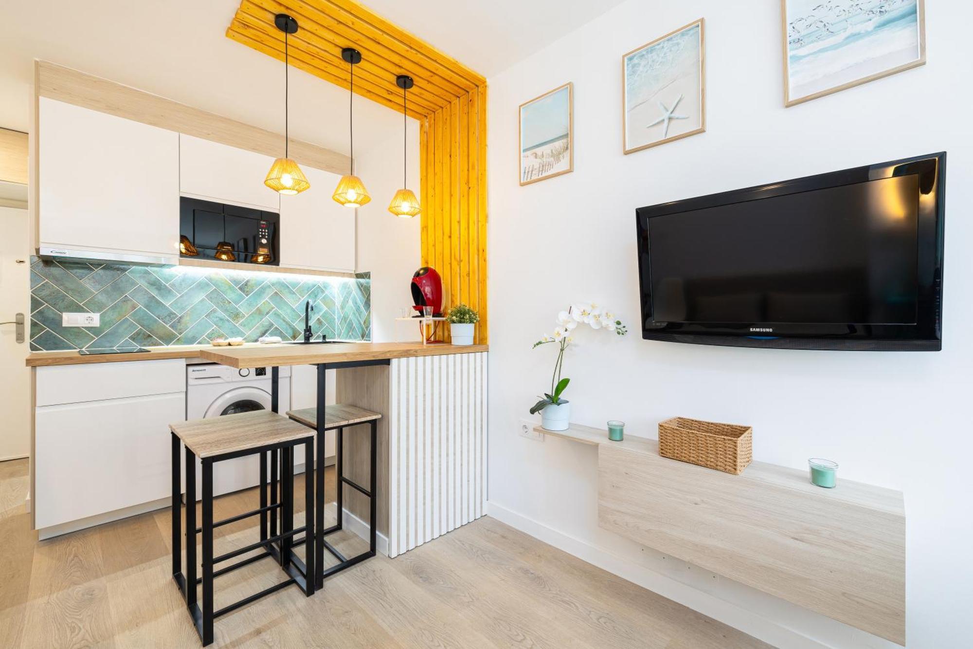 Apartment Holidays2benalmadena Marysol Aacc And Pool