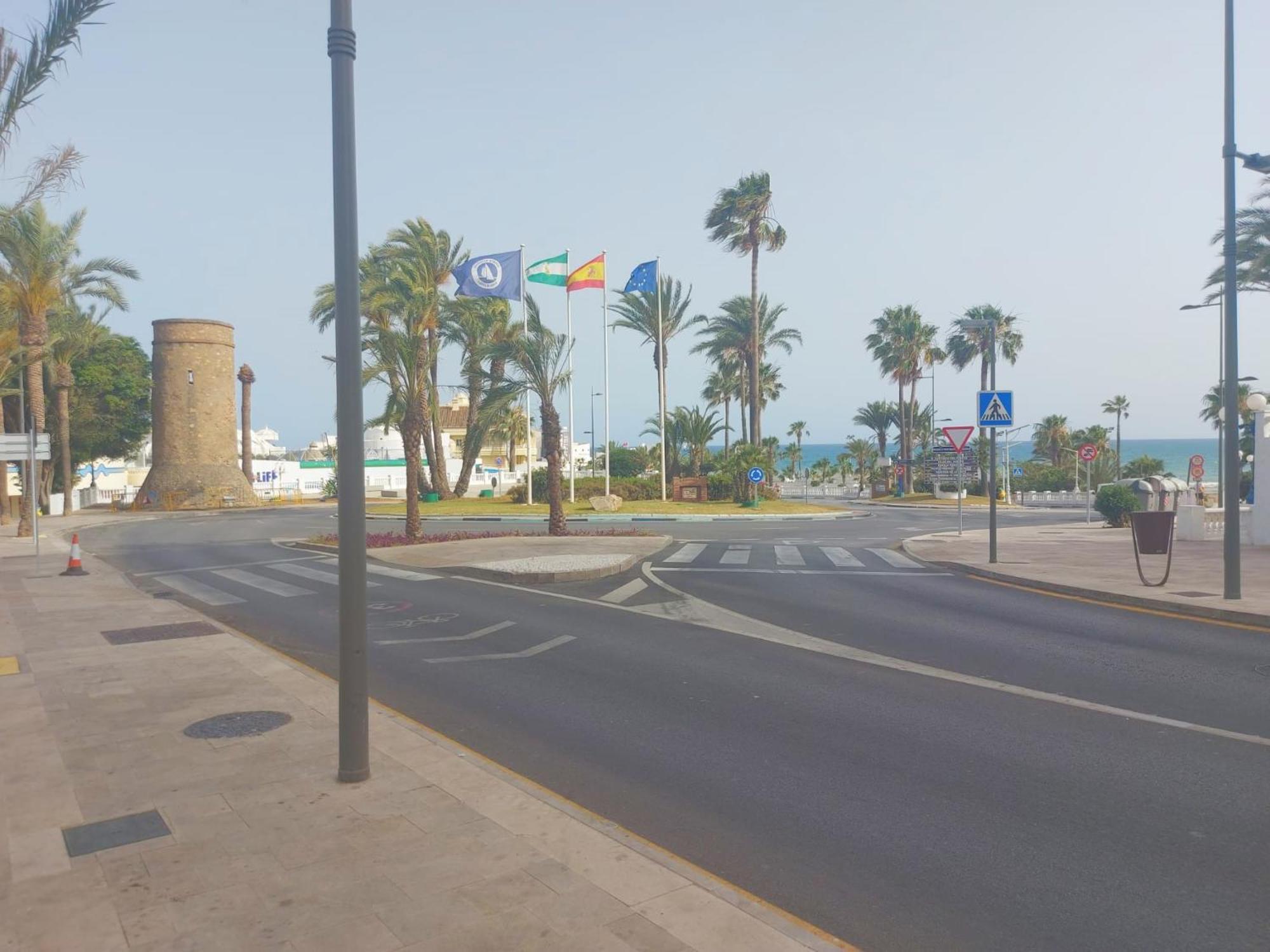 Estudio Luminoso En Puerto Marina * Benalmádena
