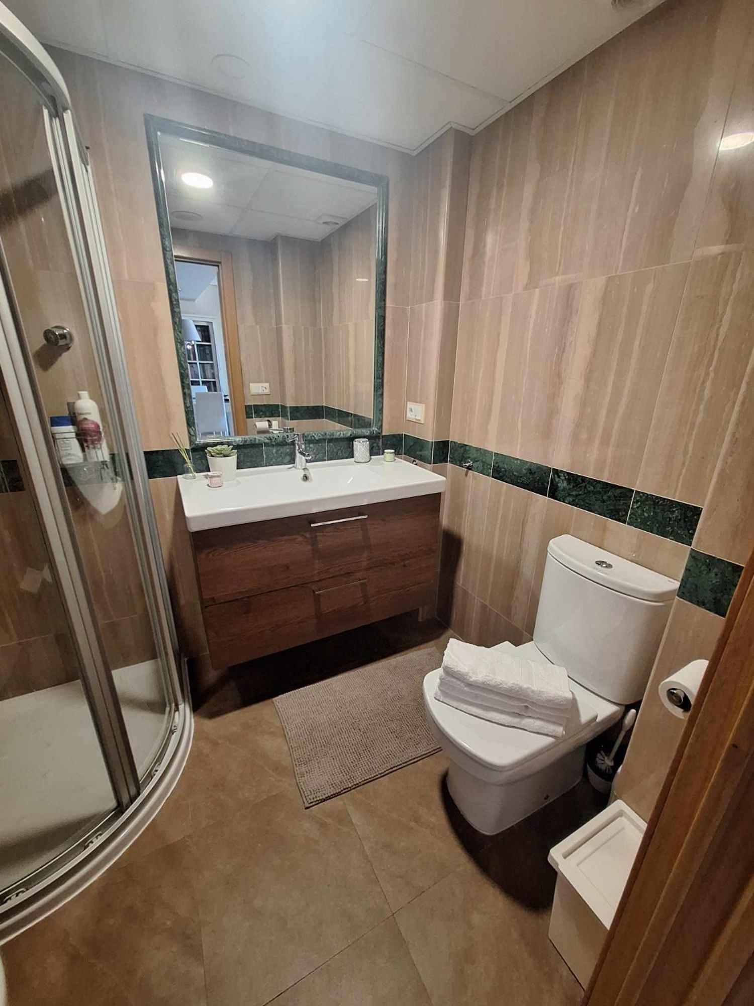 Vistsolmar -apartamentos Budha - Solo Familias ! Zona Tivoli Benalmádena