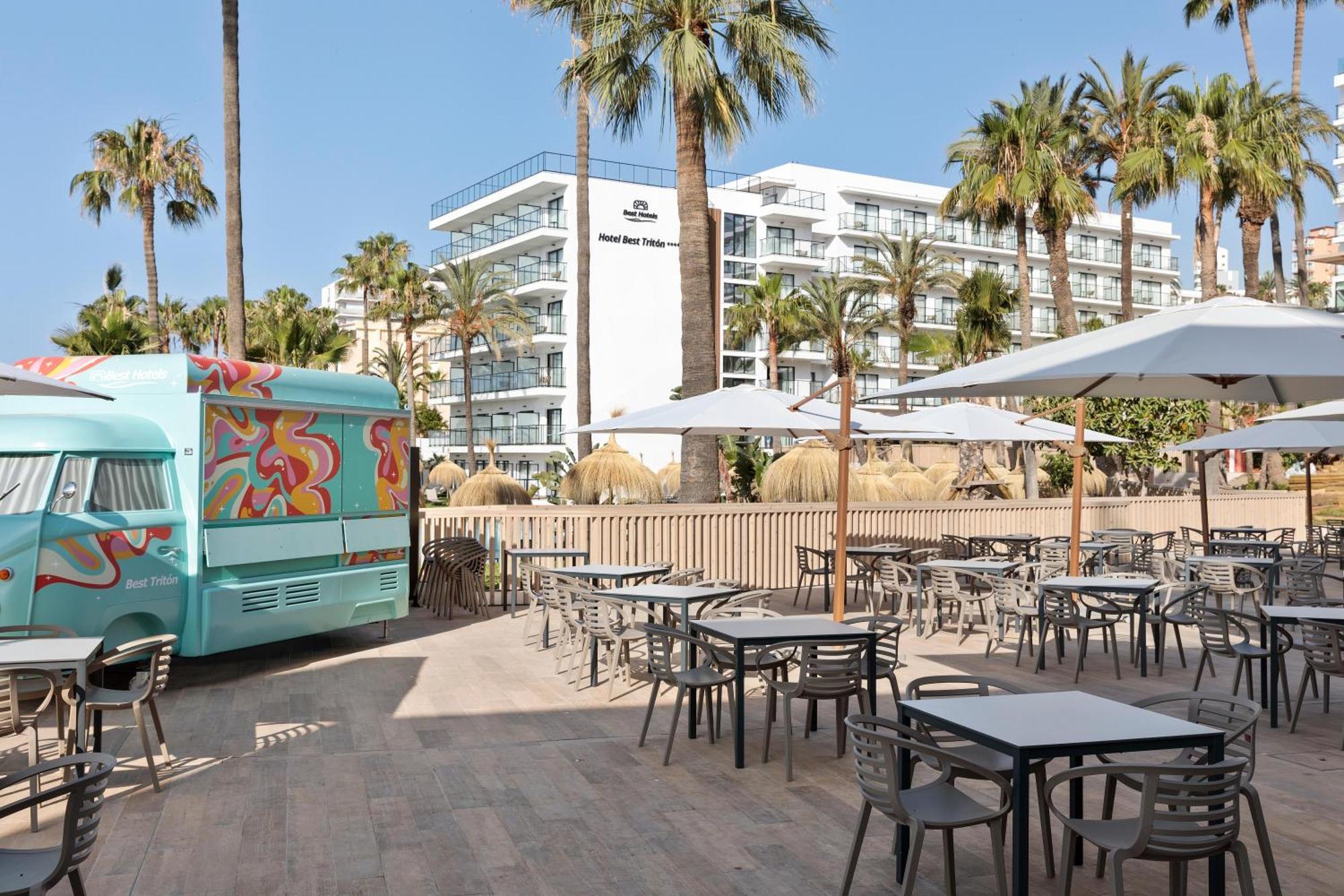 Hotel Triton
