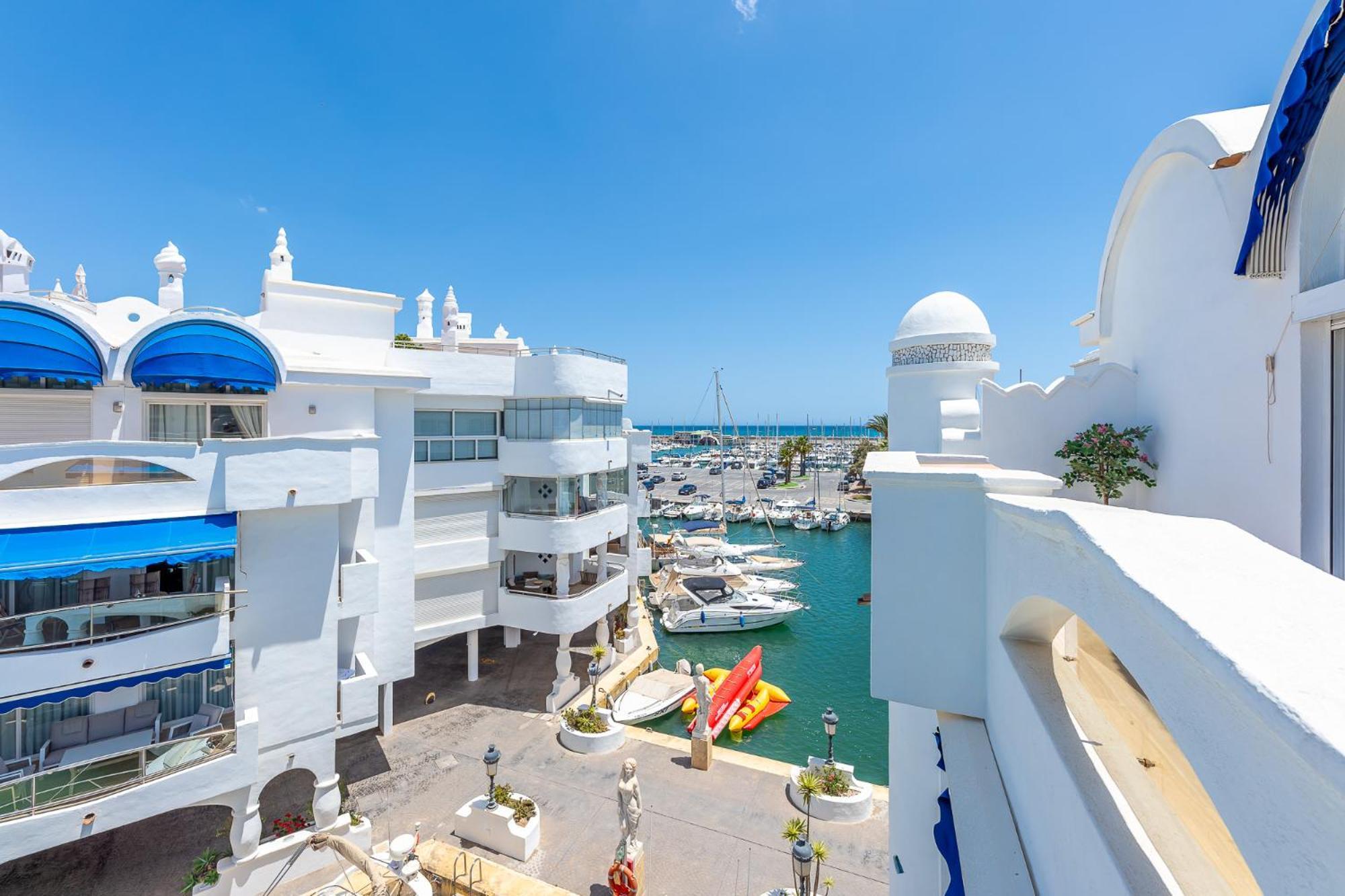 Atico Dentro De La Isla Puerto Marina - Apartment Benalmadena
