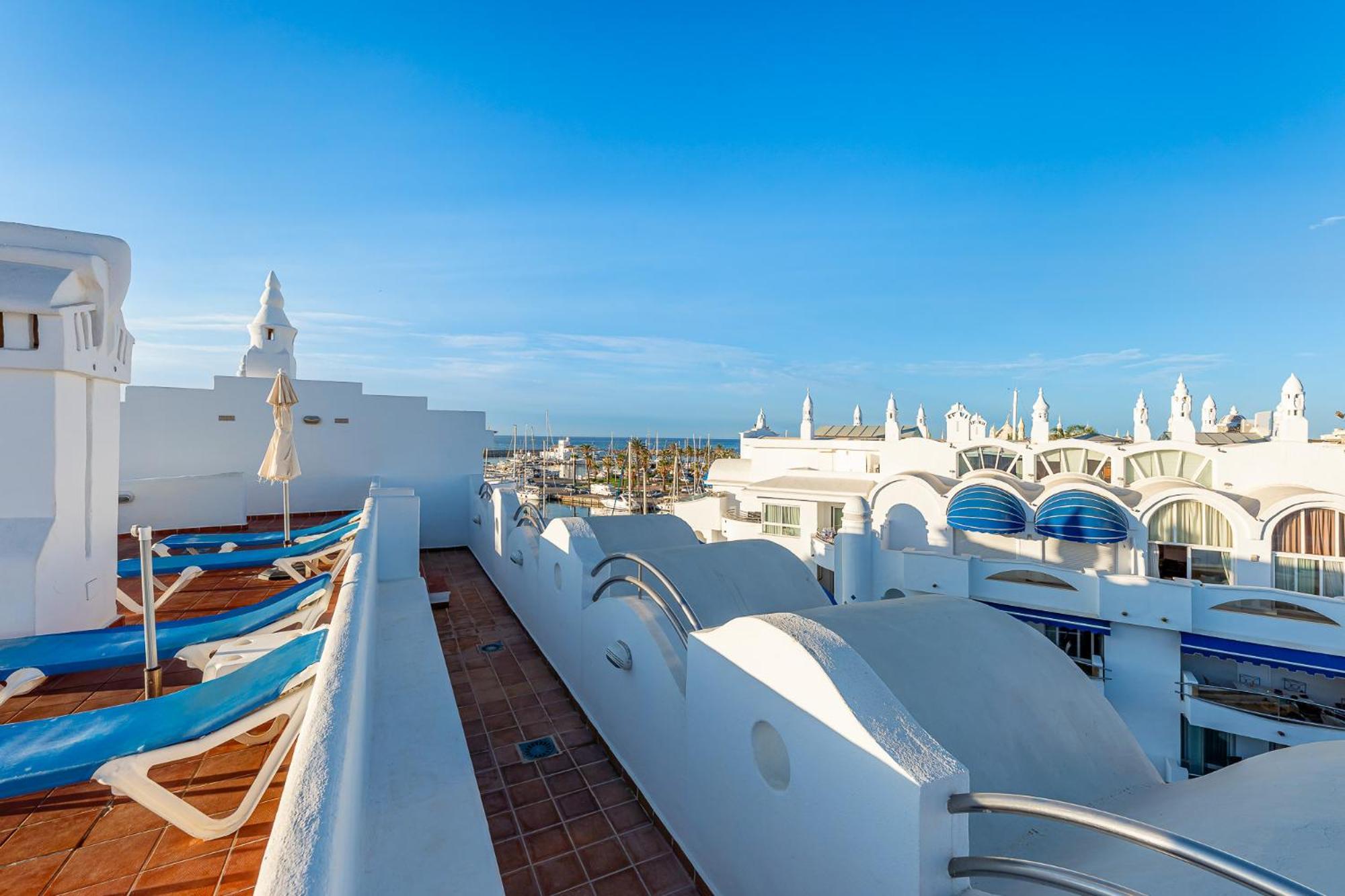 Atico Dentro De La Isla Puerto Marina - Apartment