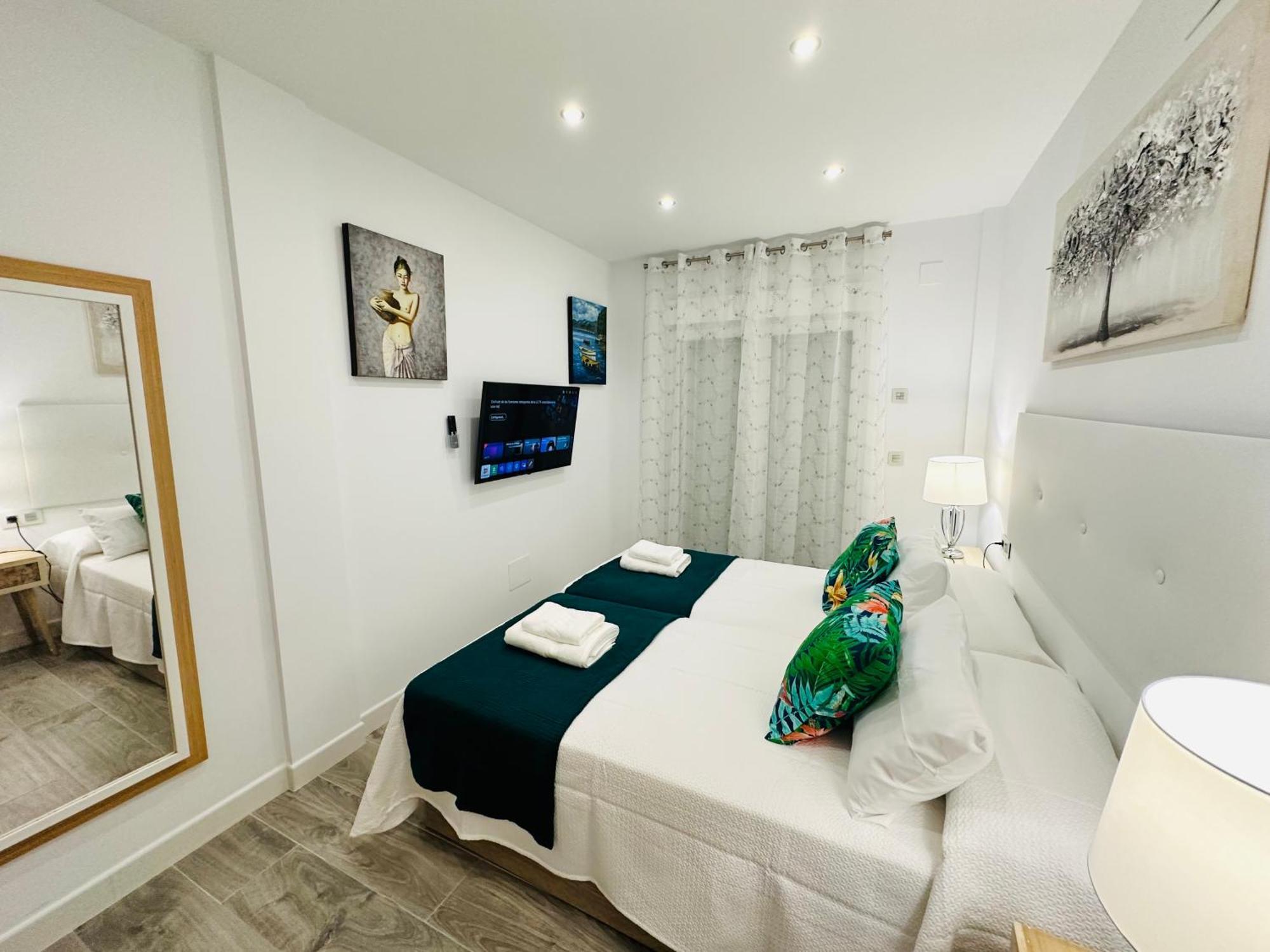 Marina Bay 2 Apartment *