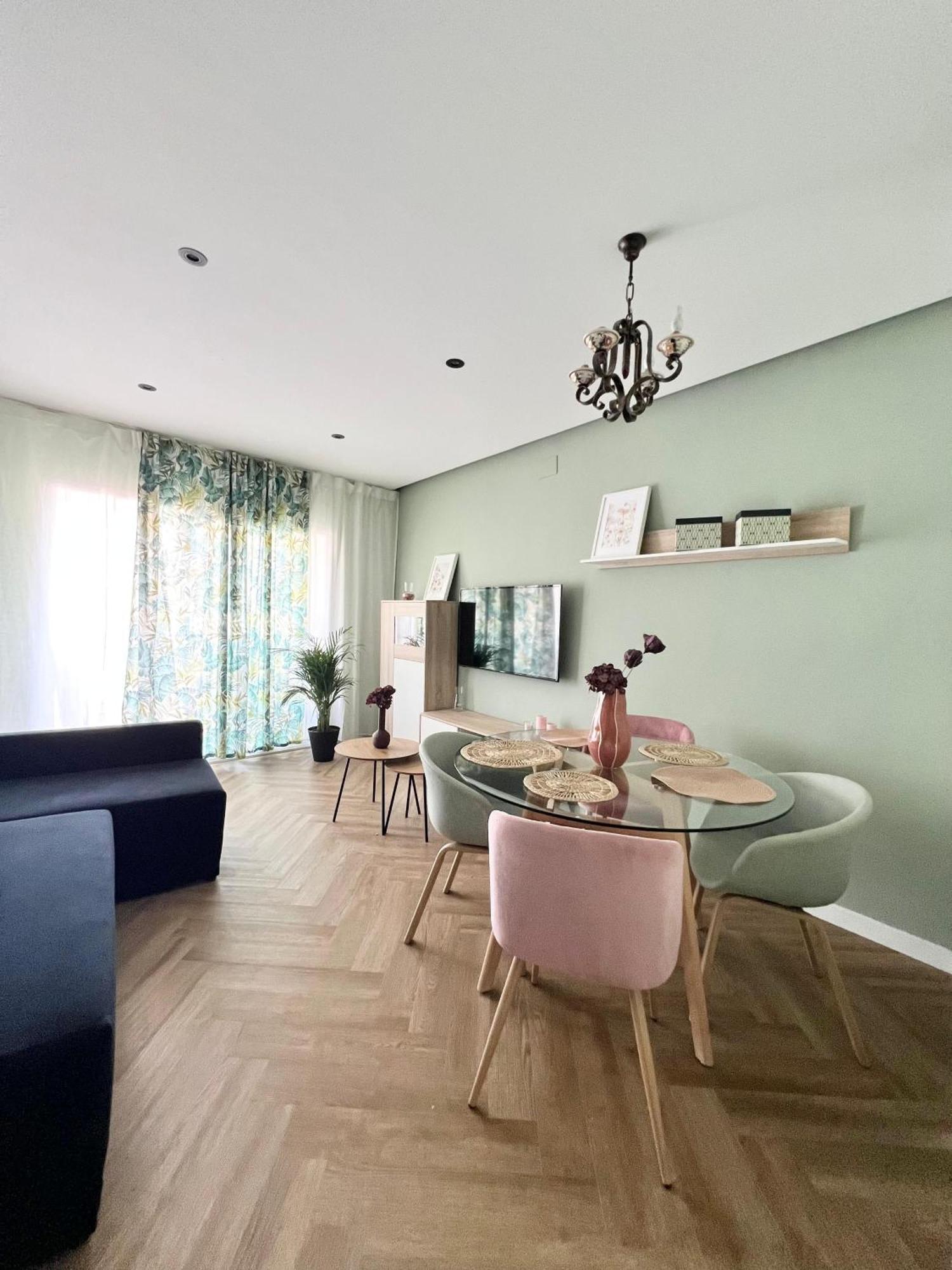Bridgerton Style On The Beach Apartment Benalmadena