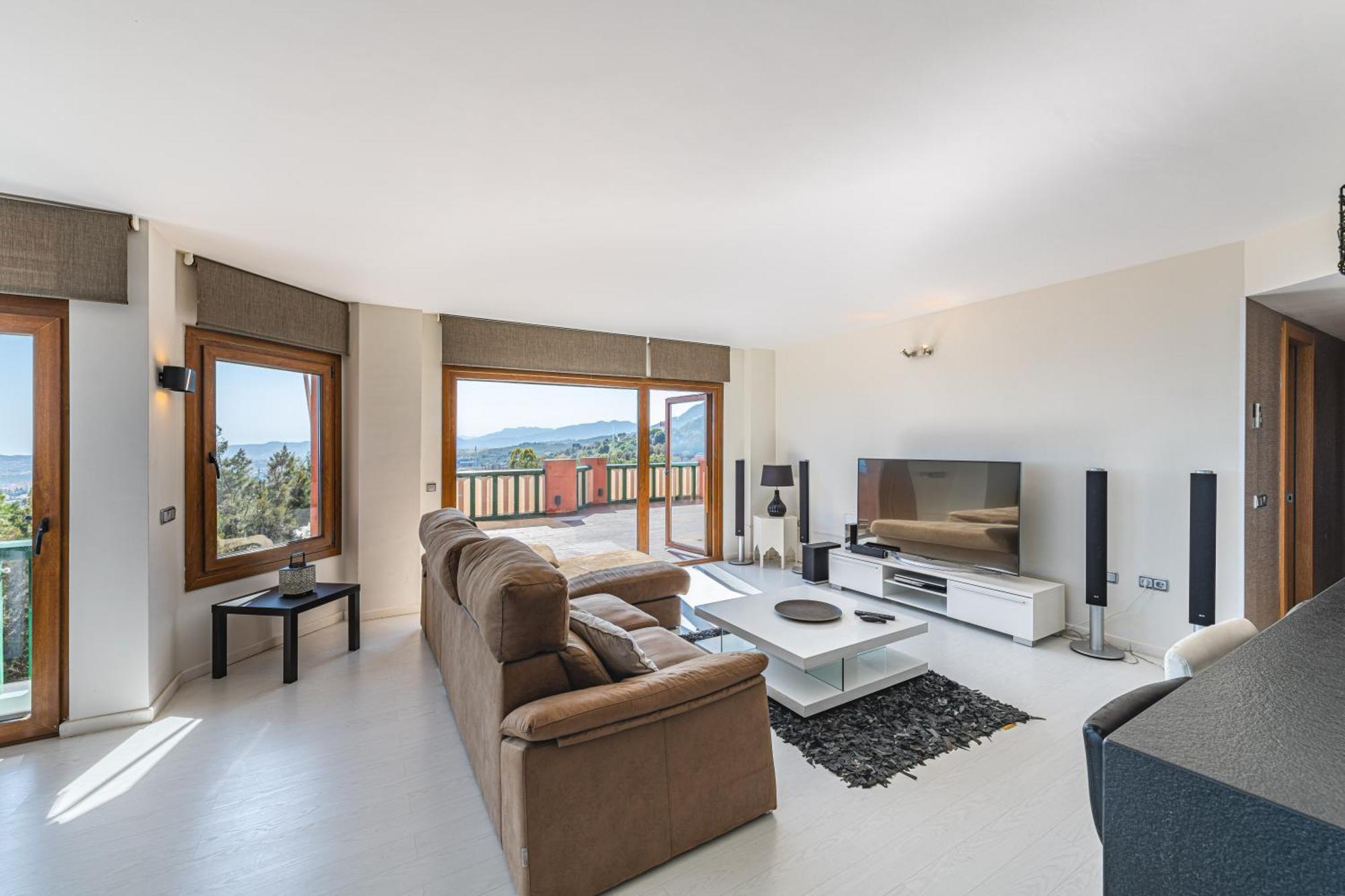 Apartment Altos Del Higueron Sea View Unit *