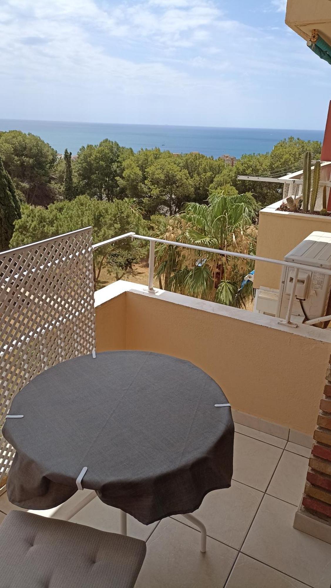 Bonito Y Moderno Estudio Con Vistas Al Mar Benalmádena