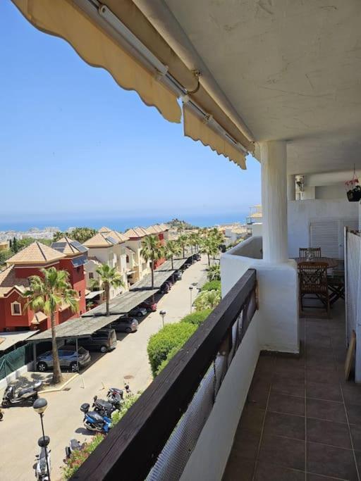 En Benalmadena, Con Vista Al Mar Benalmádena
