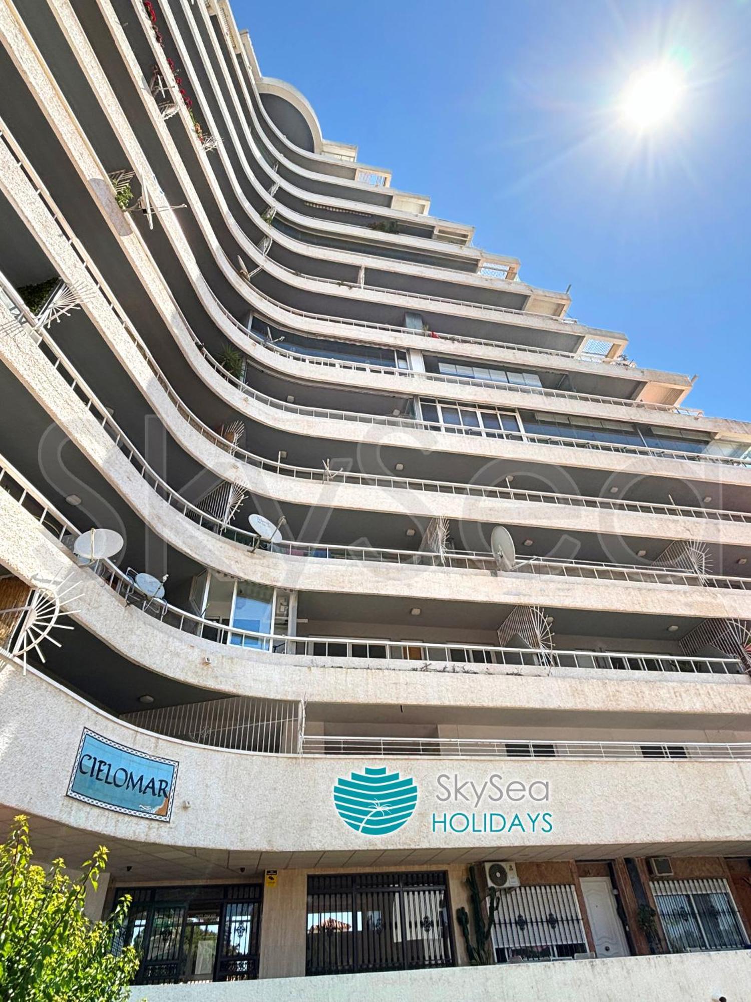 Skysea Puerto Marina *