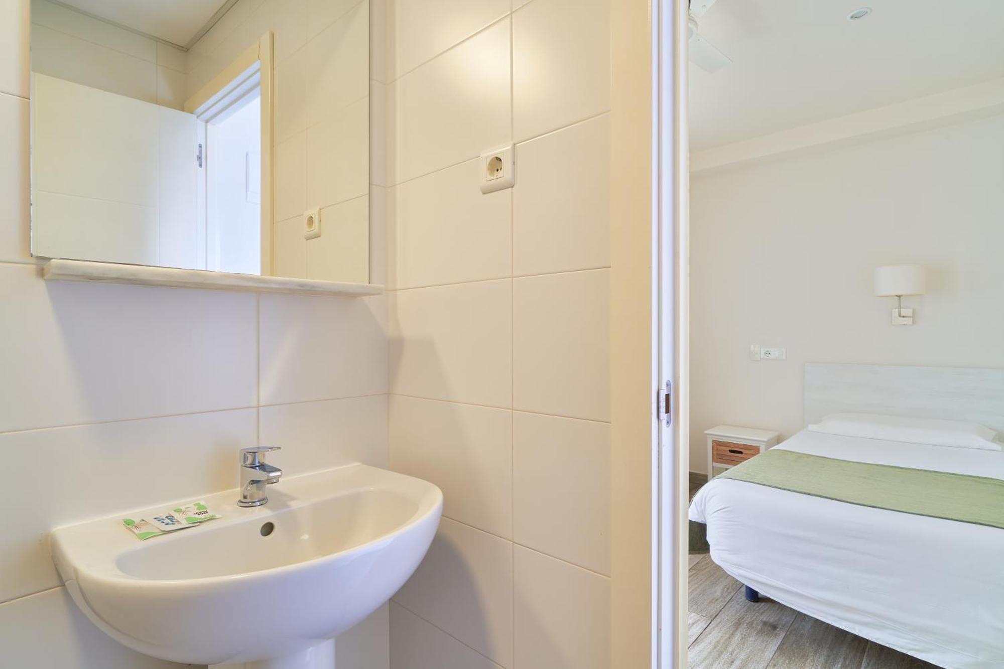 Guest house Sol Y Miel