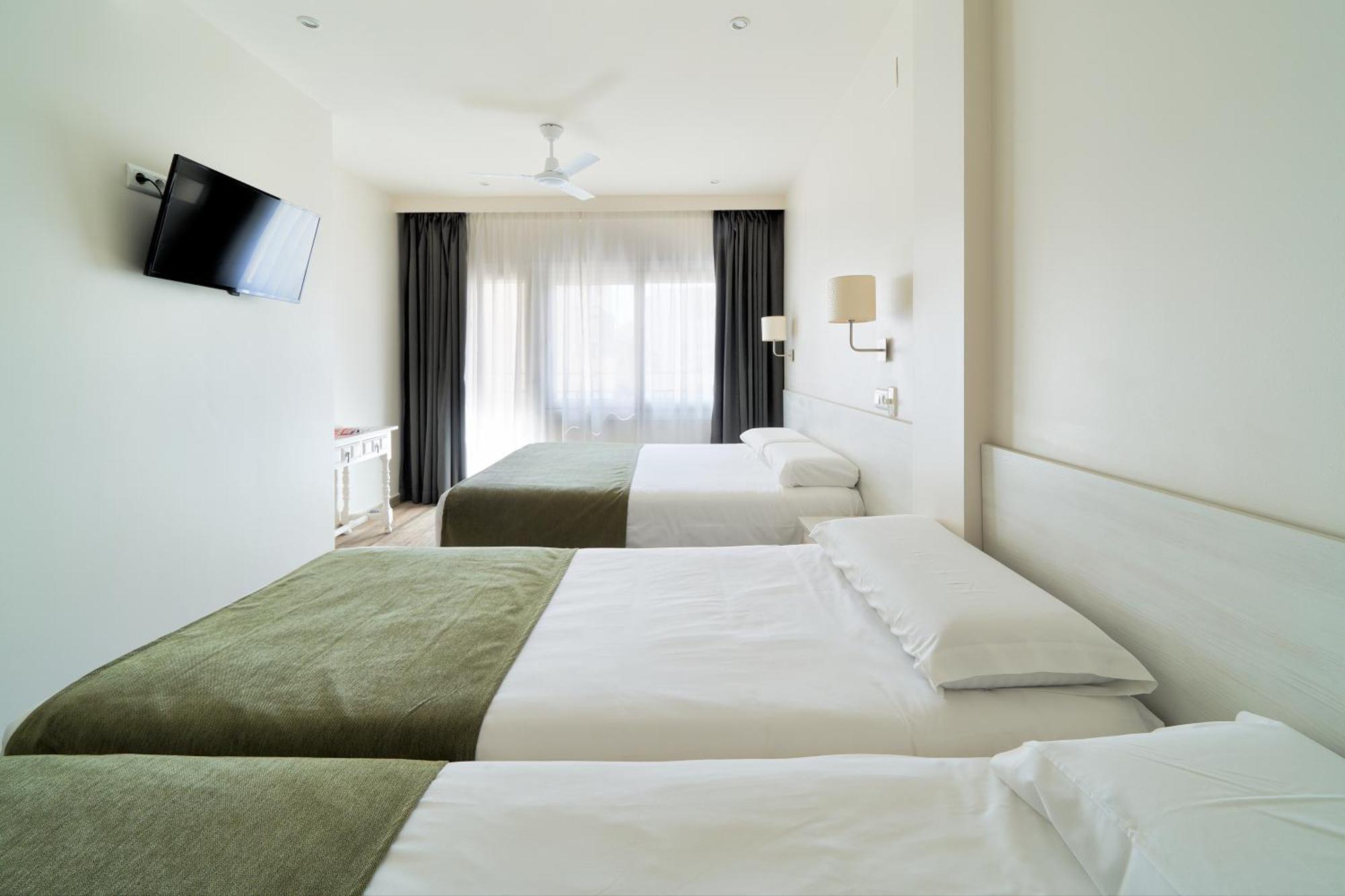 Guest house Sol Y Miel