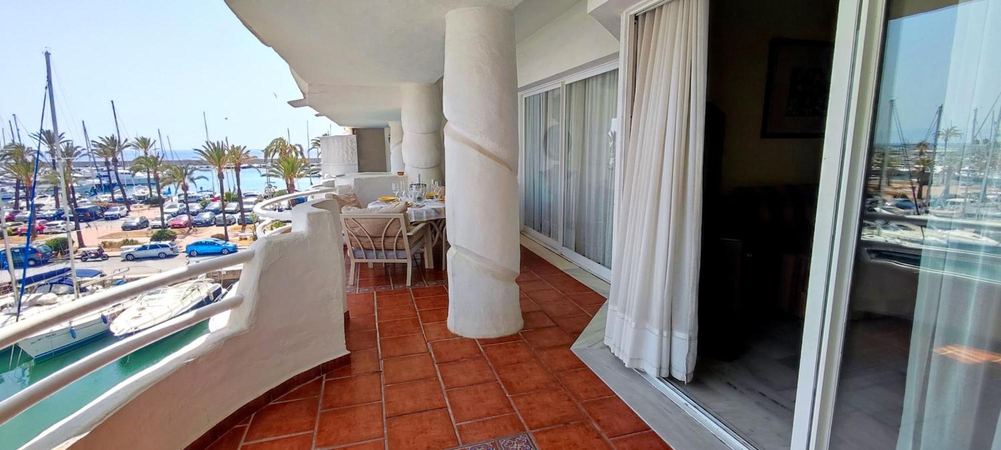 Holiday Puerto Marina - Costa Del Sol Real Estate *