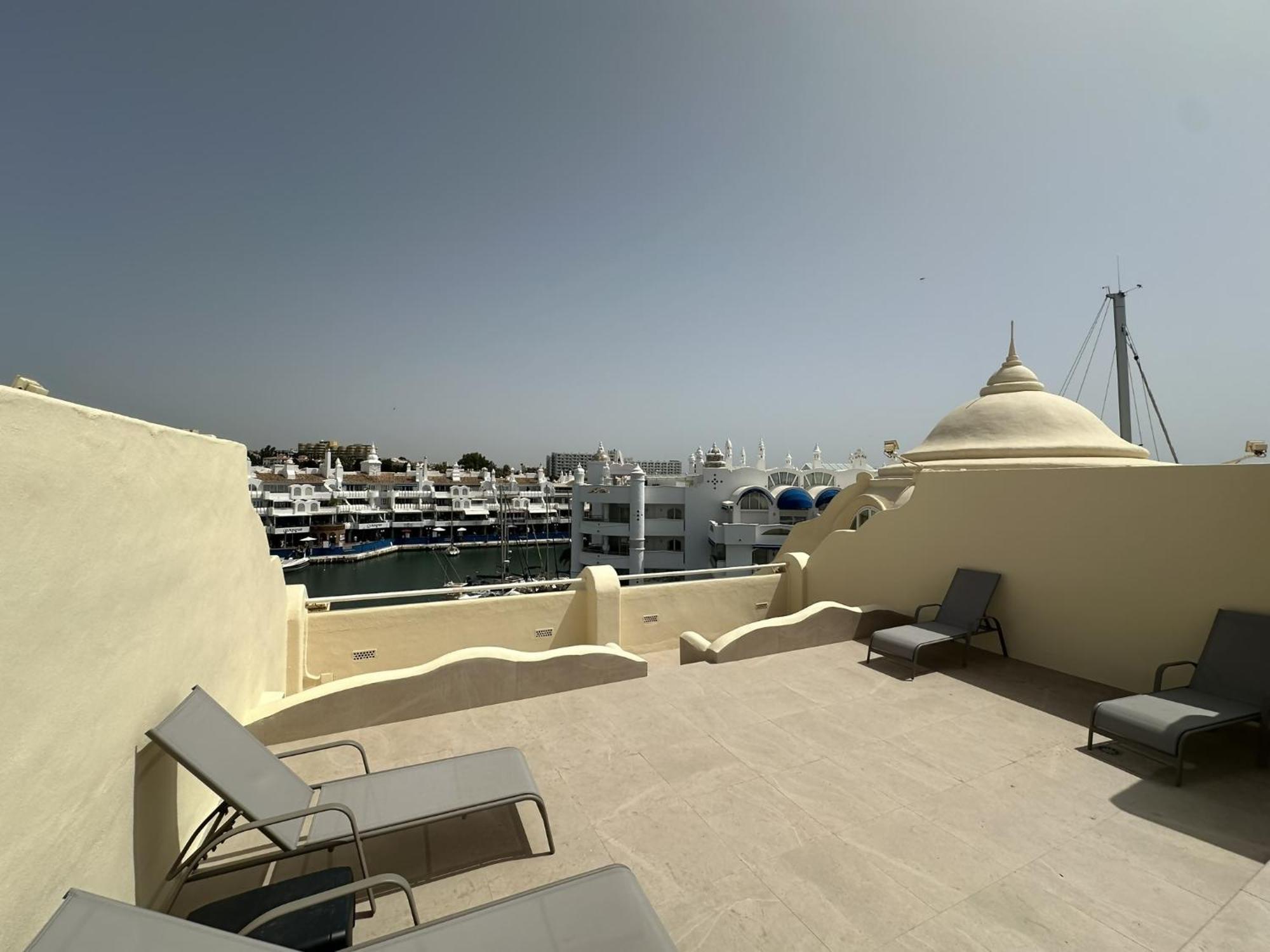 Appartement In Puerto Marina
