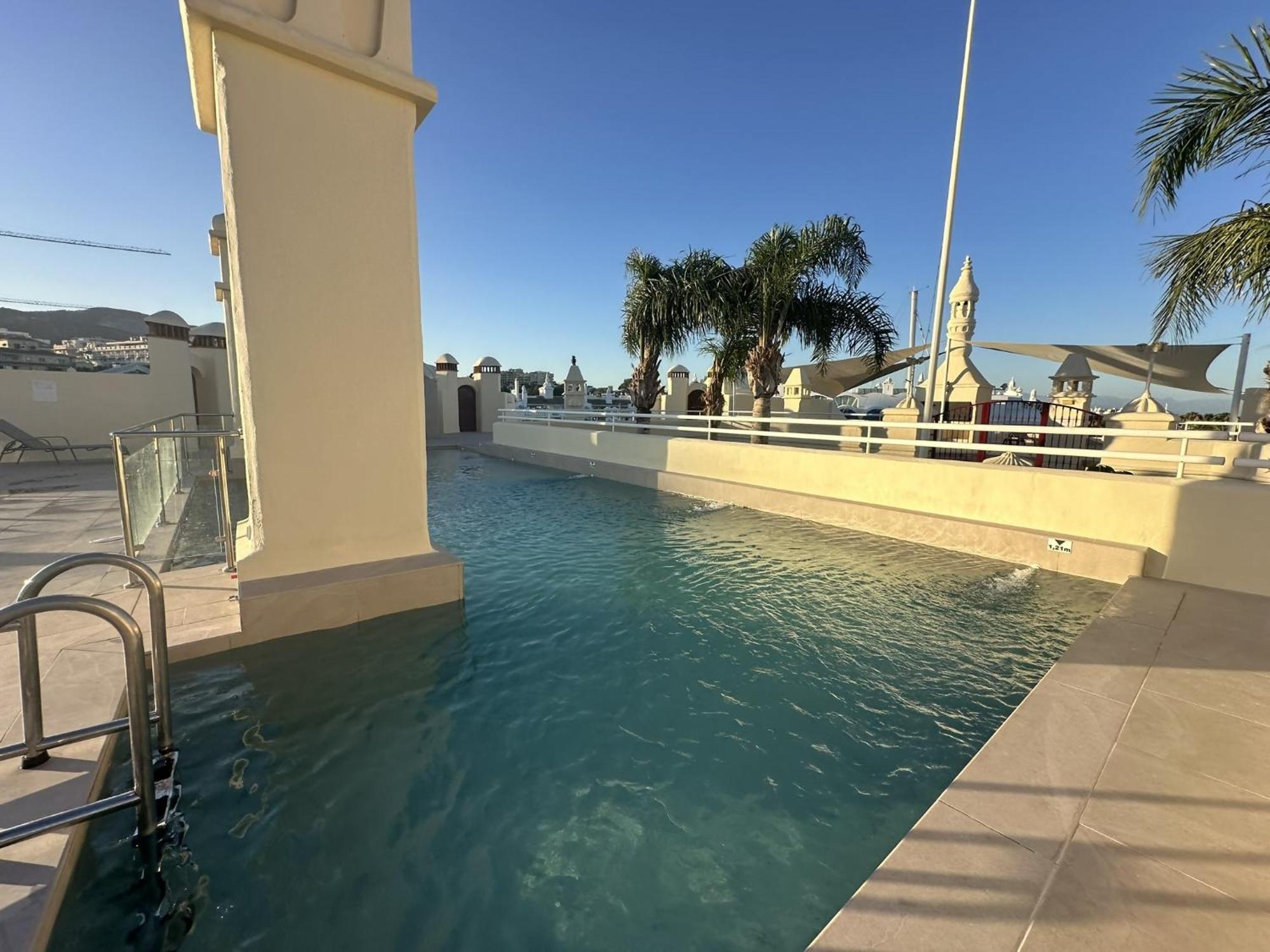 Appartement In Puerto Marina *