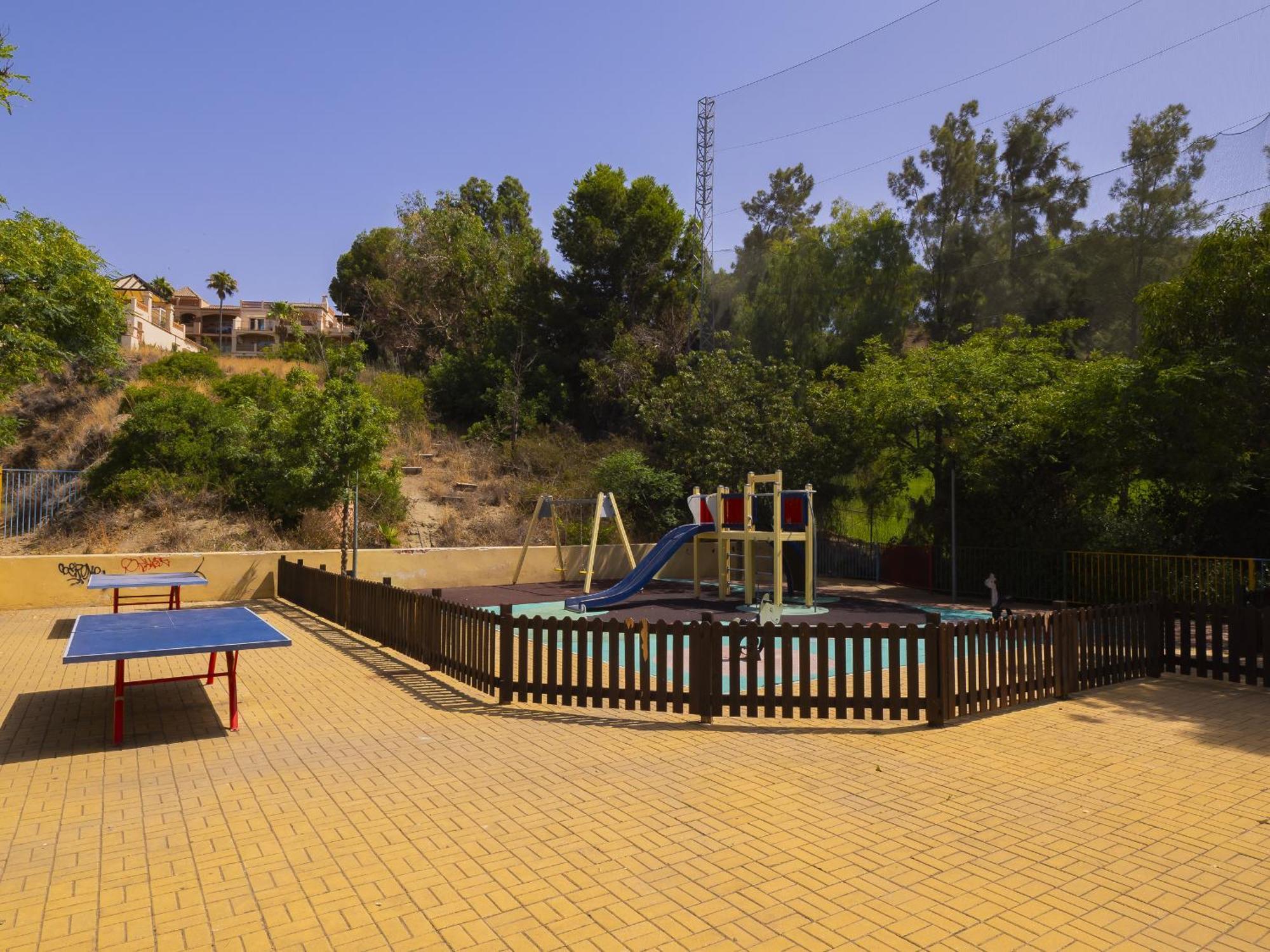 Cubo's Poseidon 3 & Pool Guest house Benalmadena