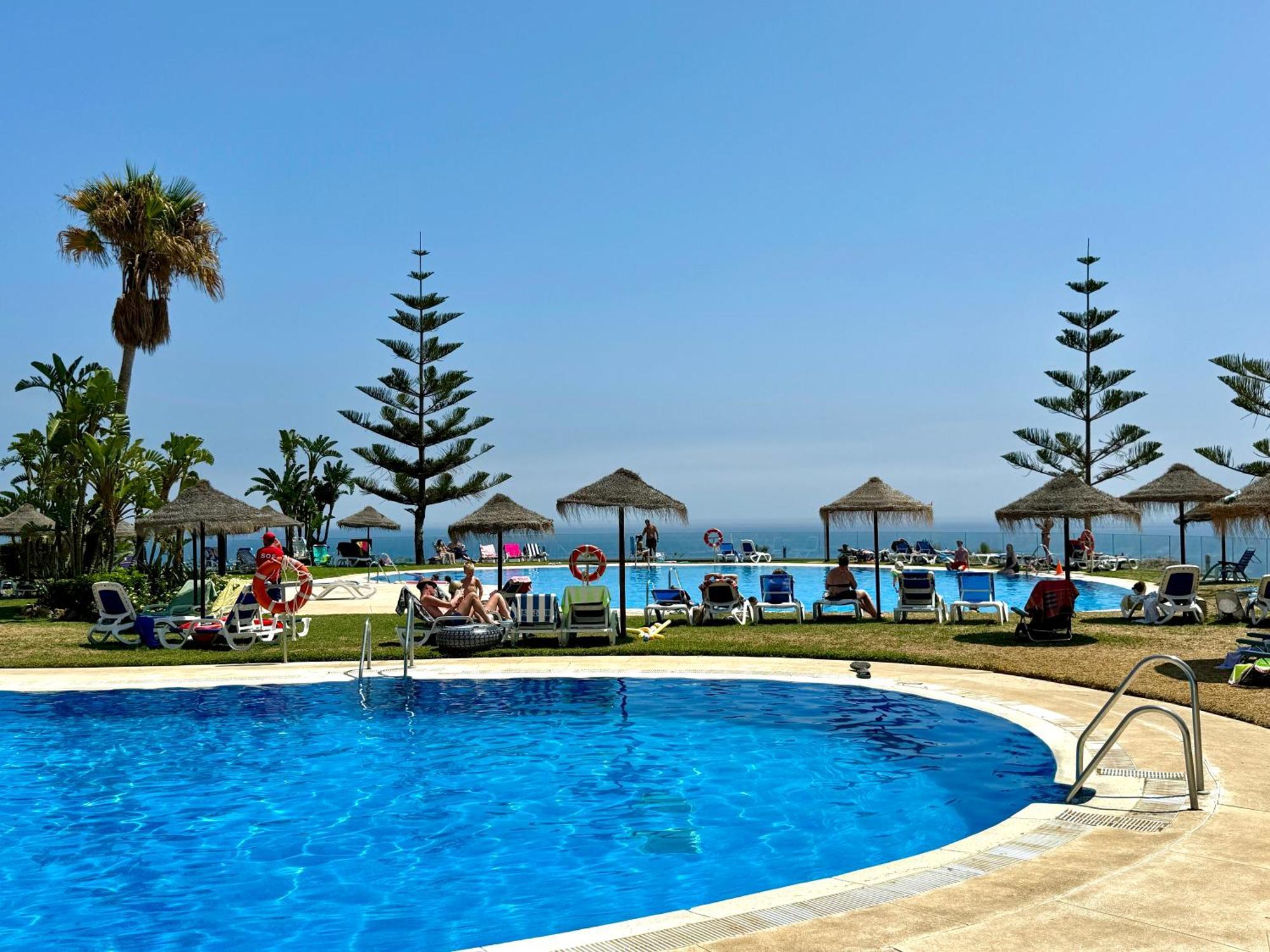 Appartement Con Vistas Al Mar Y Piscina En *