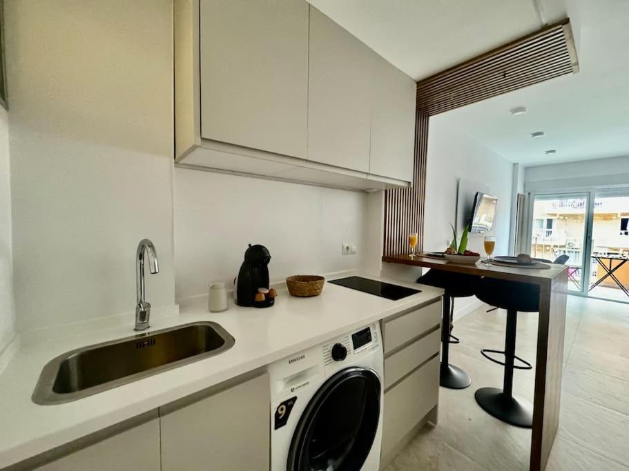 Costa! Nuevo Estudio Cerca Del Mar Apartment Benalmadena
