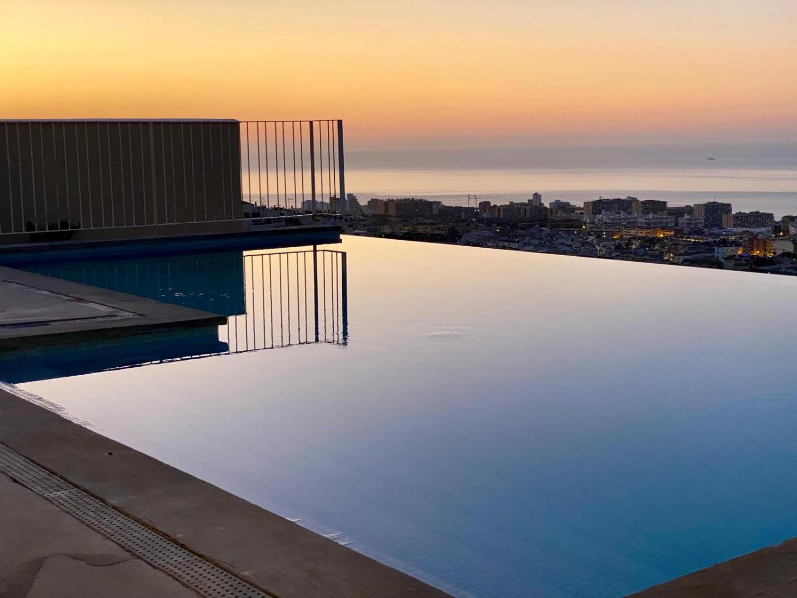 Villa Spacious With Great Views!