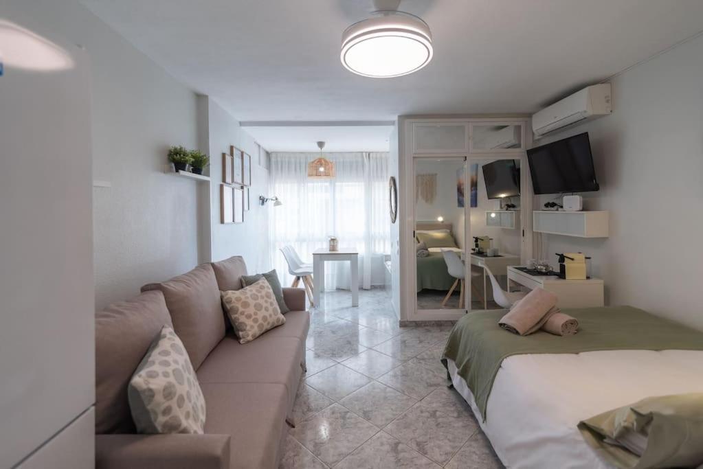 Teletrabajo O Relax, Estudio Con Vistas Al Mar Benalmadena