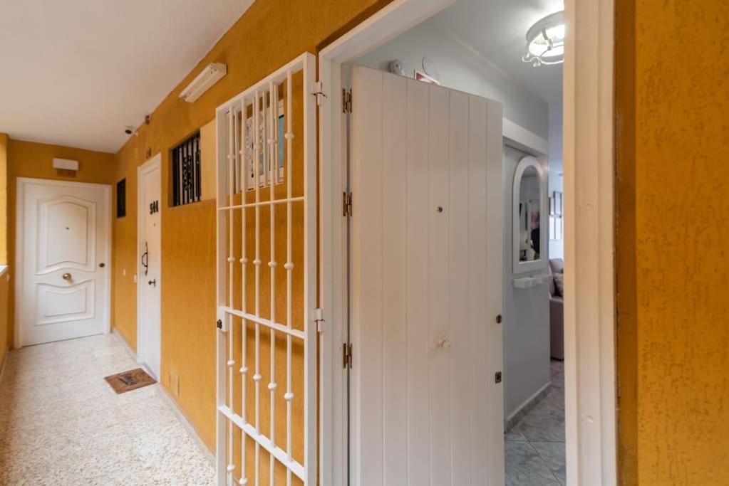 Teletrabajo O Relax, Estudio Con Vistas Al Mar Benalmadena
