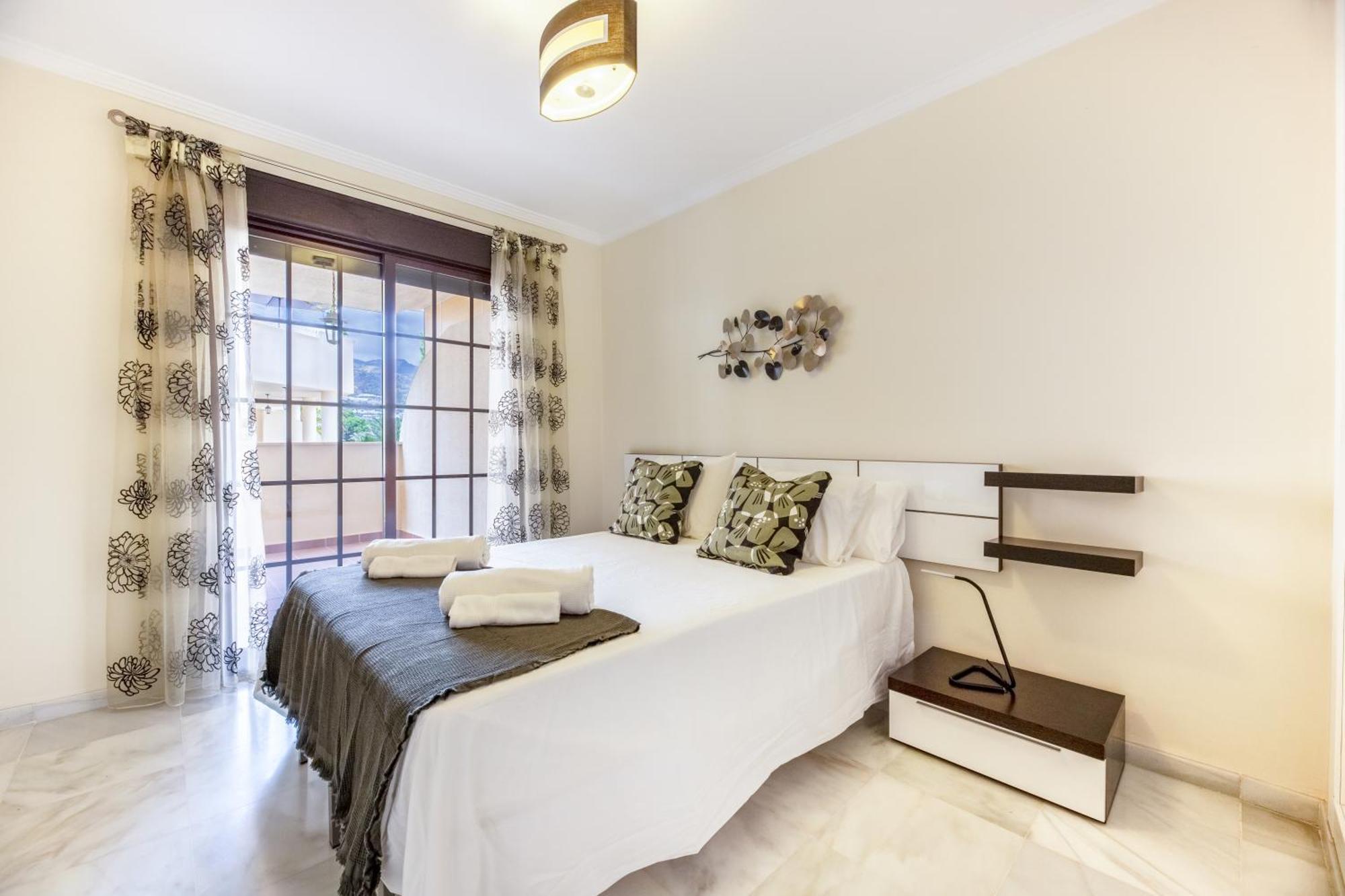 Vb Torrequebrada Golf & 2br Apartment
