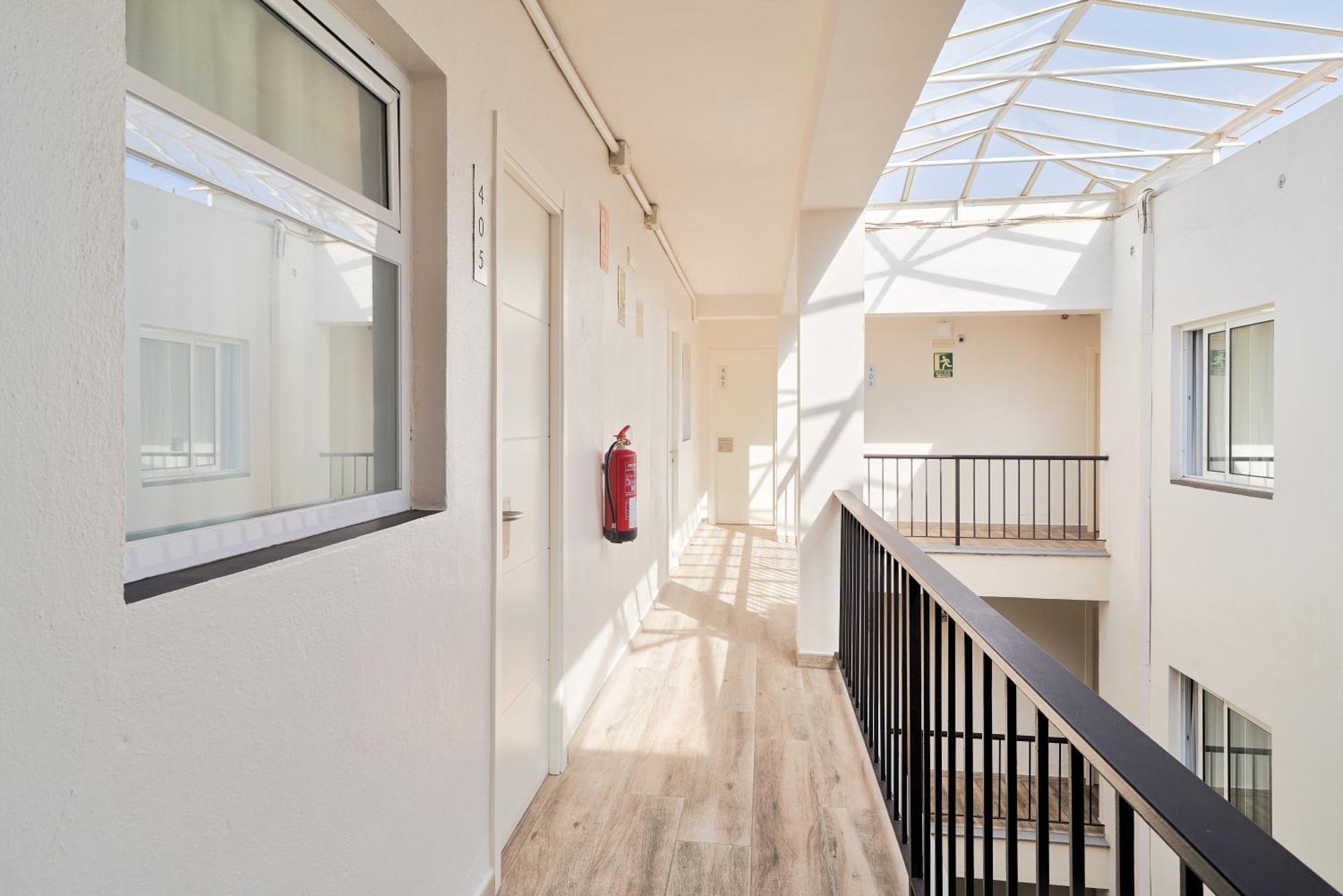 Sol Y Miel Guest house 2*