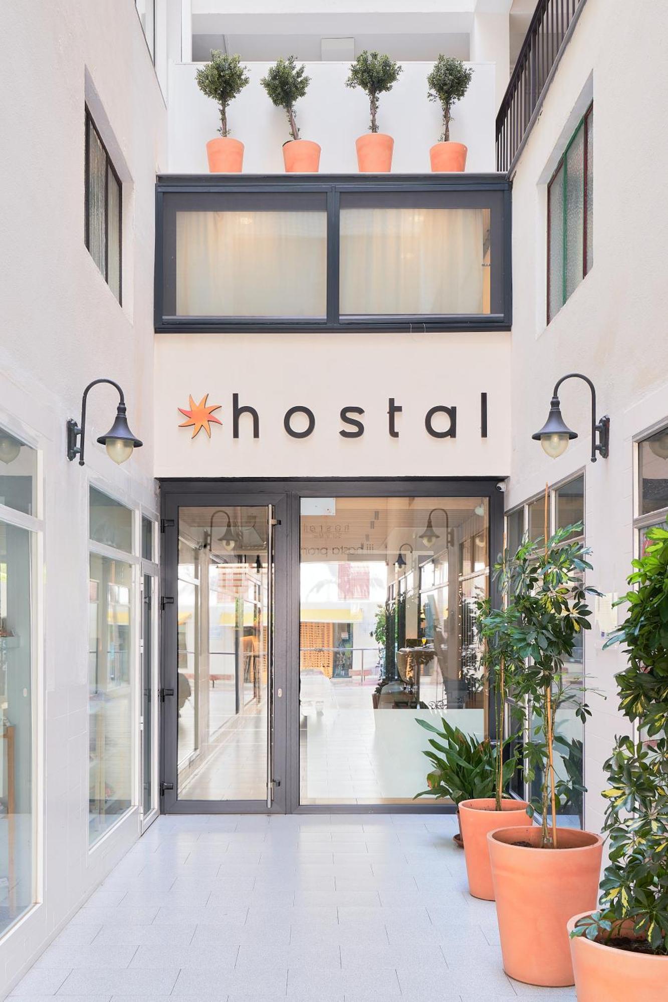 Guest house Sol Y Miel 2*
