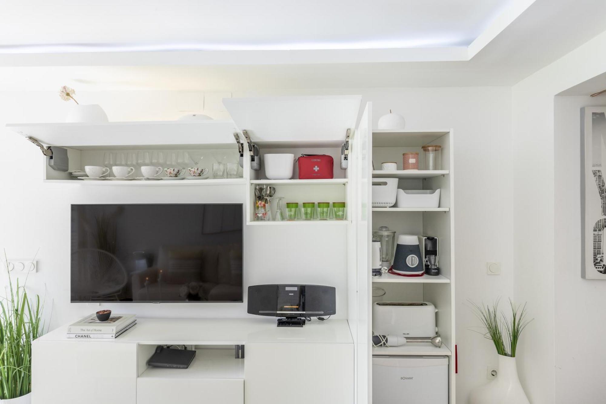 Apartment White Summer In *