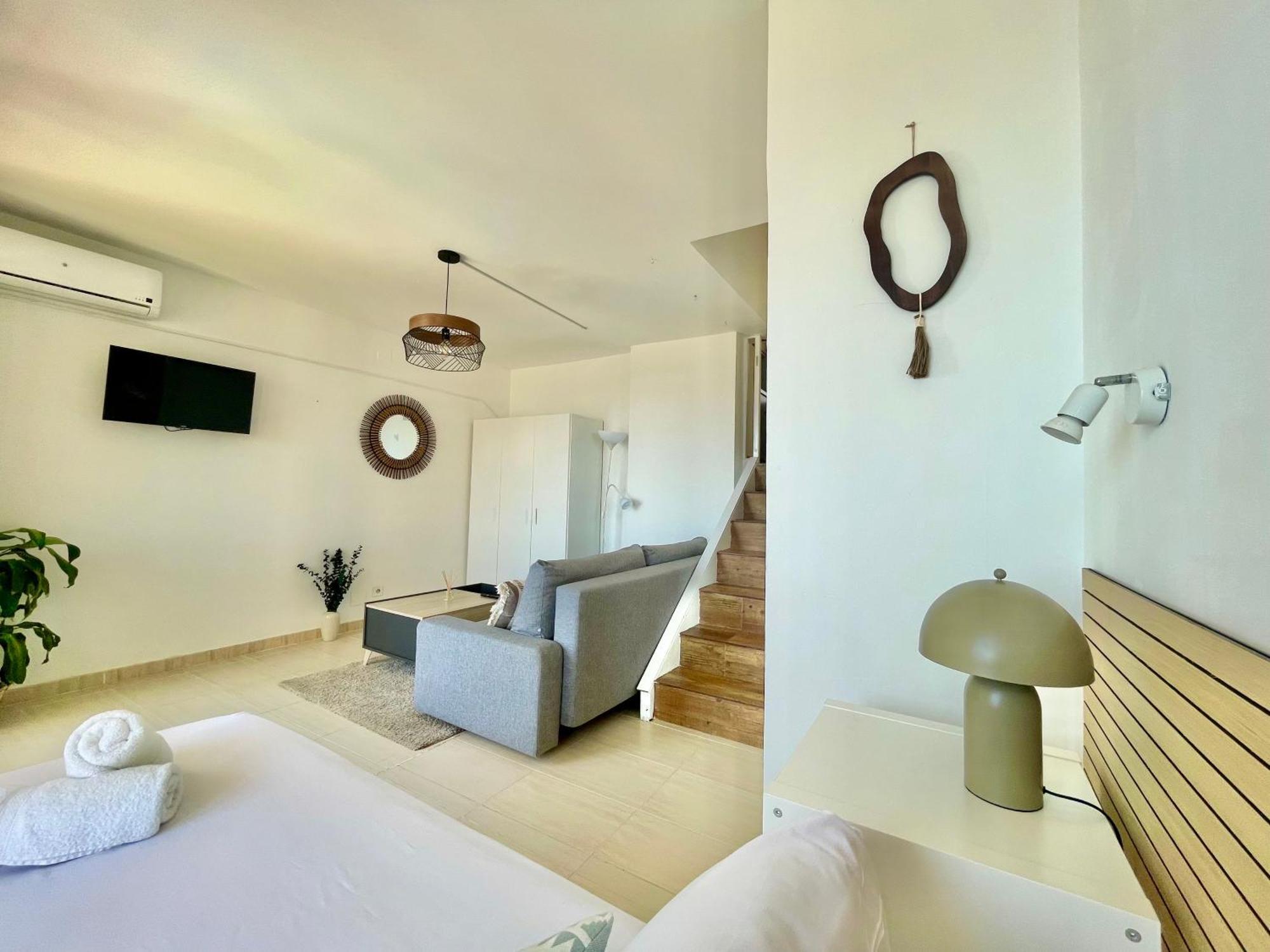 Solana Aloha Playa Sea Views