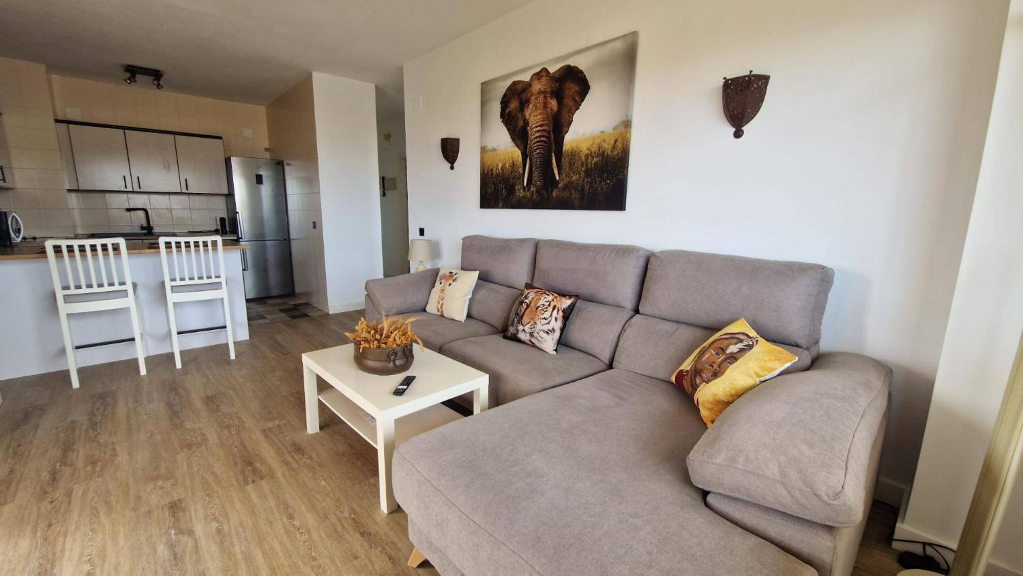 Sea Views Torrequebrada, 1 Bedroom Appartement *