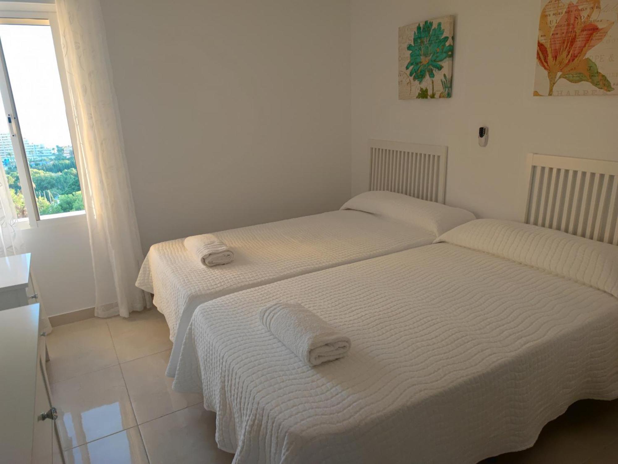 Apartment Hercules Paradise 531 Con Vistas Al Mar Mediterraneo En A Pasos Del Centro Y Su Vibrante Zona Comercial Disfruta De Experiencia Unica En La Costa Del Sol Malaga Andalucia Well-connected To The Airport *
