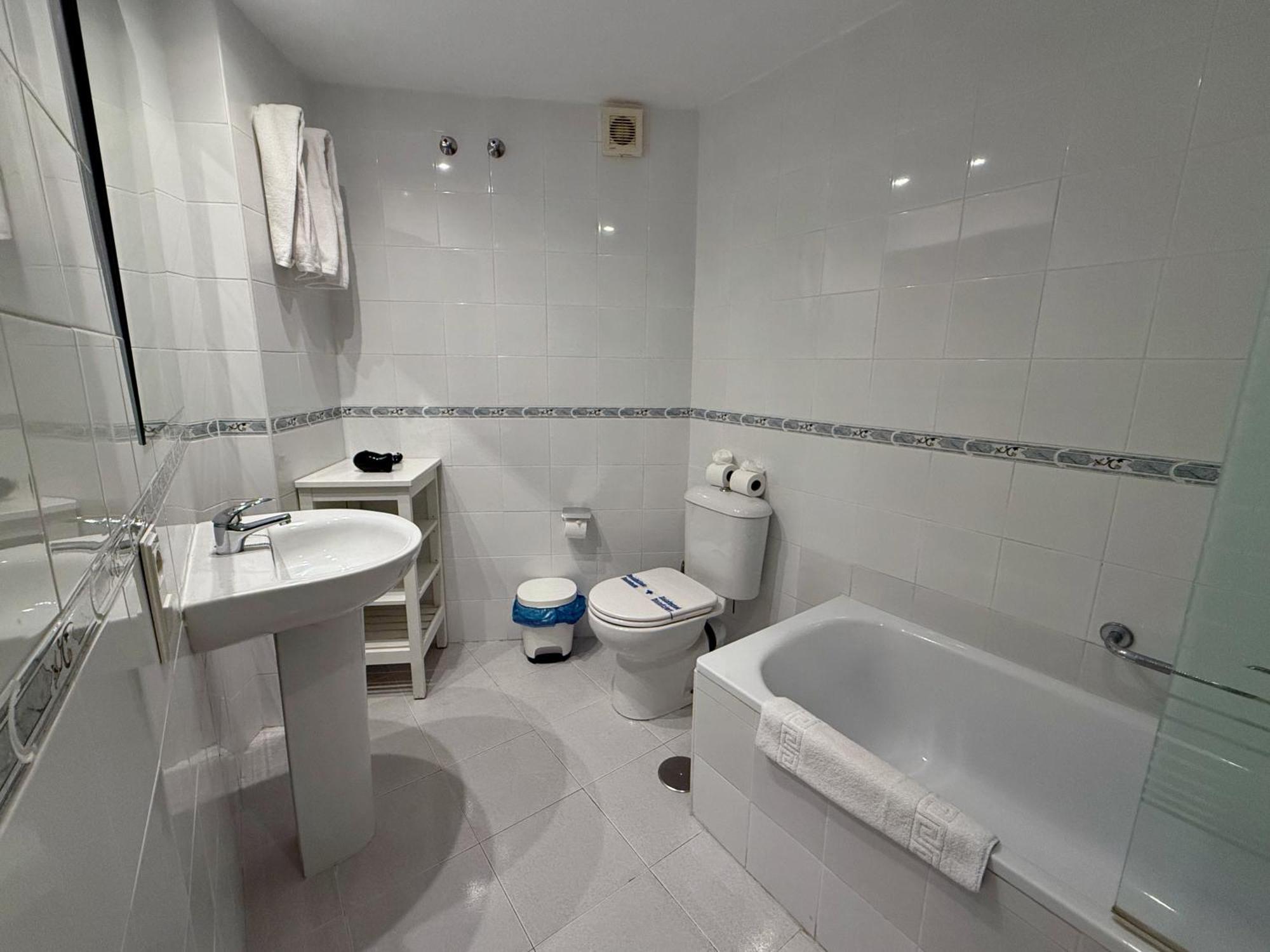 Kingfisher Apartments Benal Beach Benalmadena
