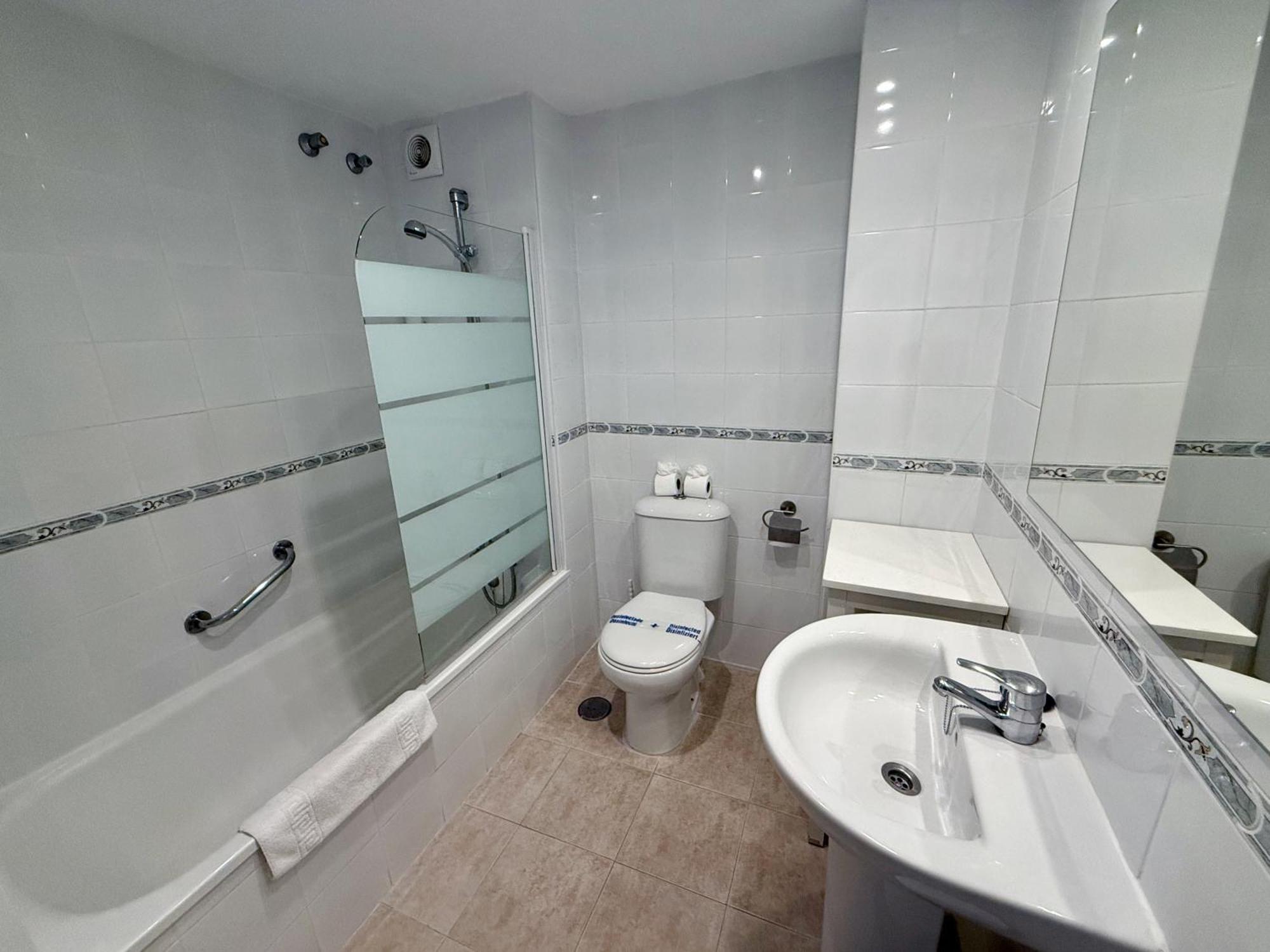 Kingfisher Apartments Benal Beach * Benalmadena