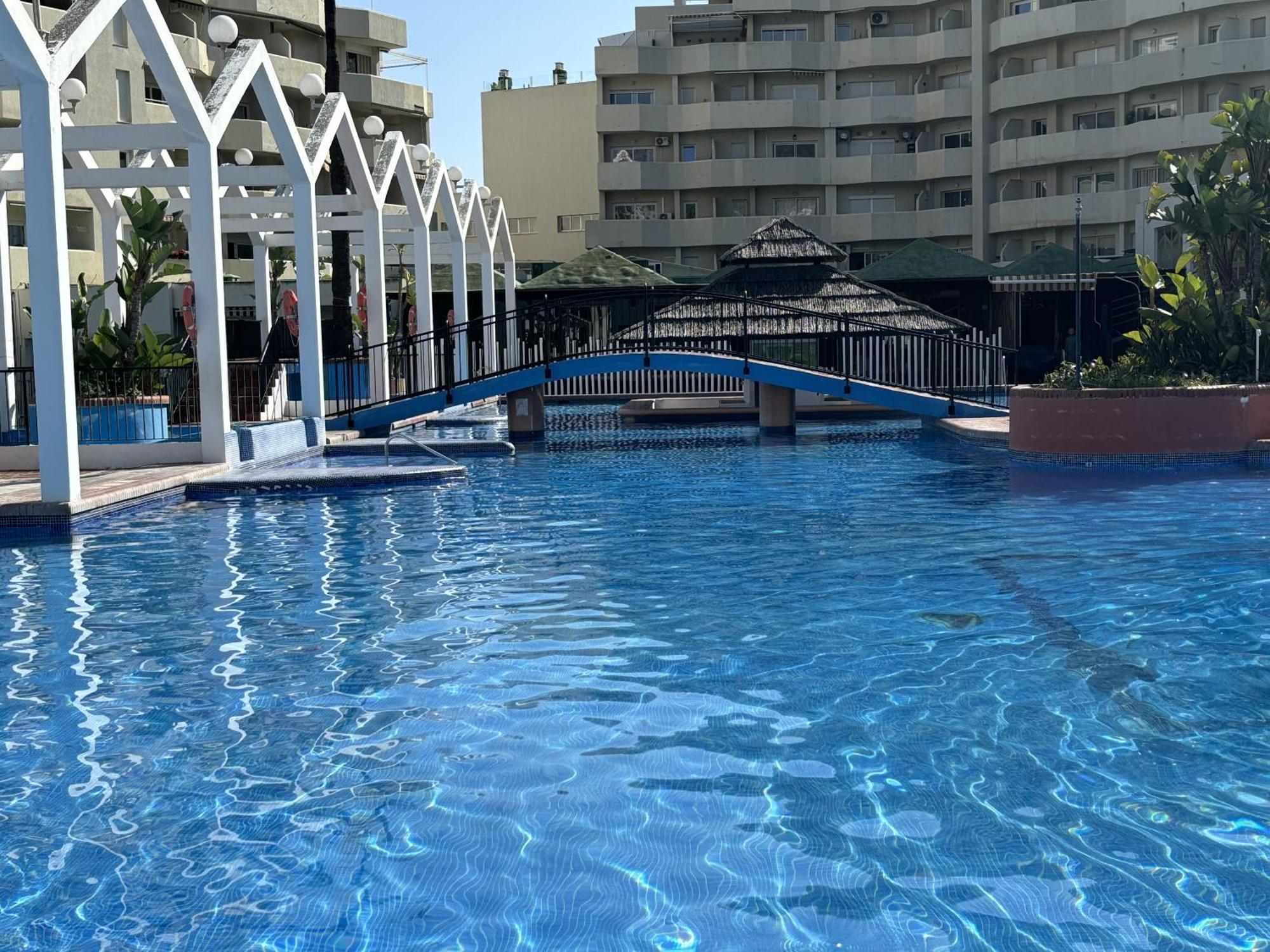 Benalbeach Vistas Al Mar Gran Terraza Apartment