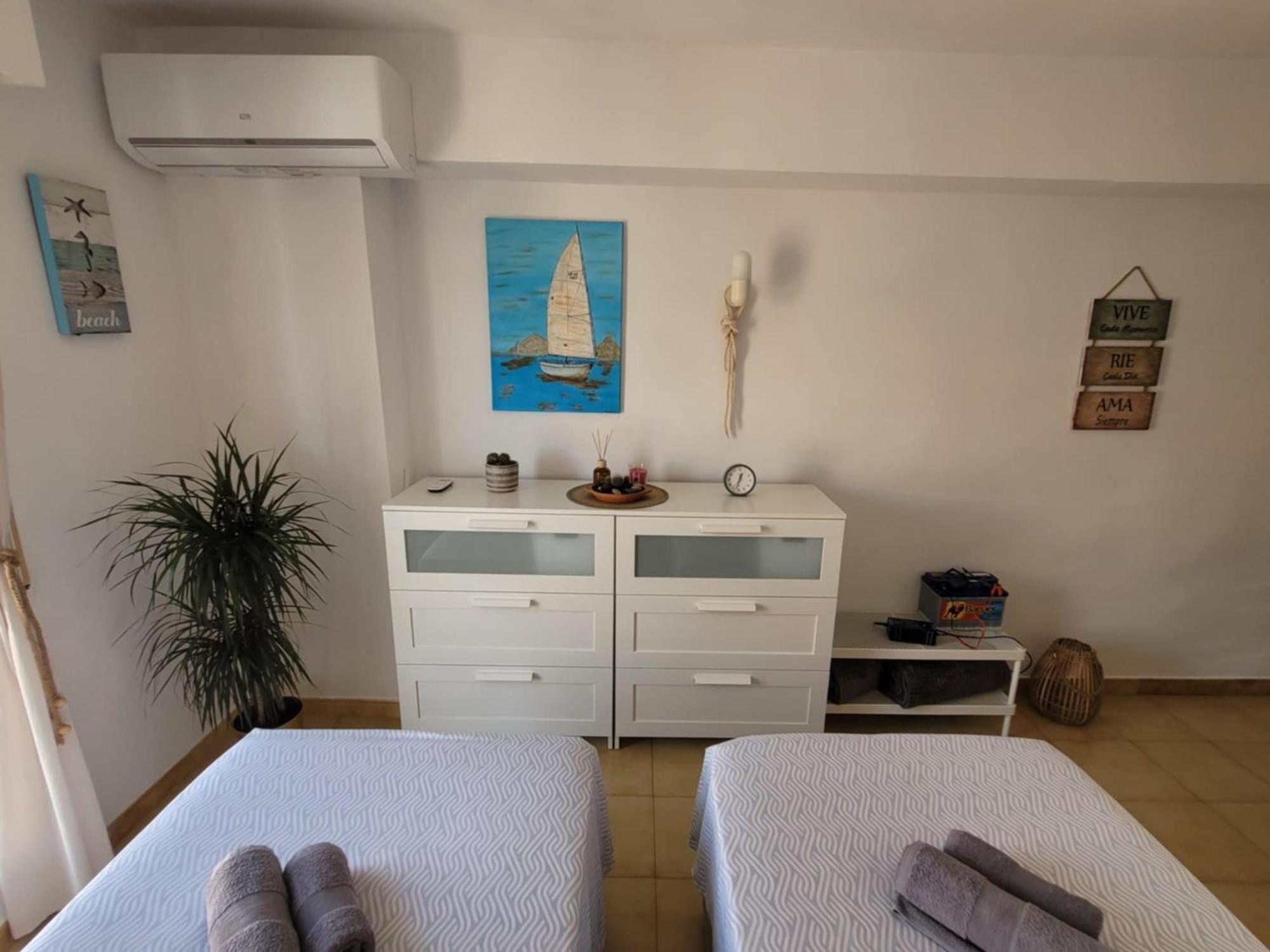 Attico Acuario, 2 Bathrooms Floor With Sea And Mountain Views