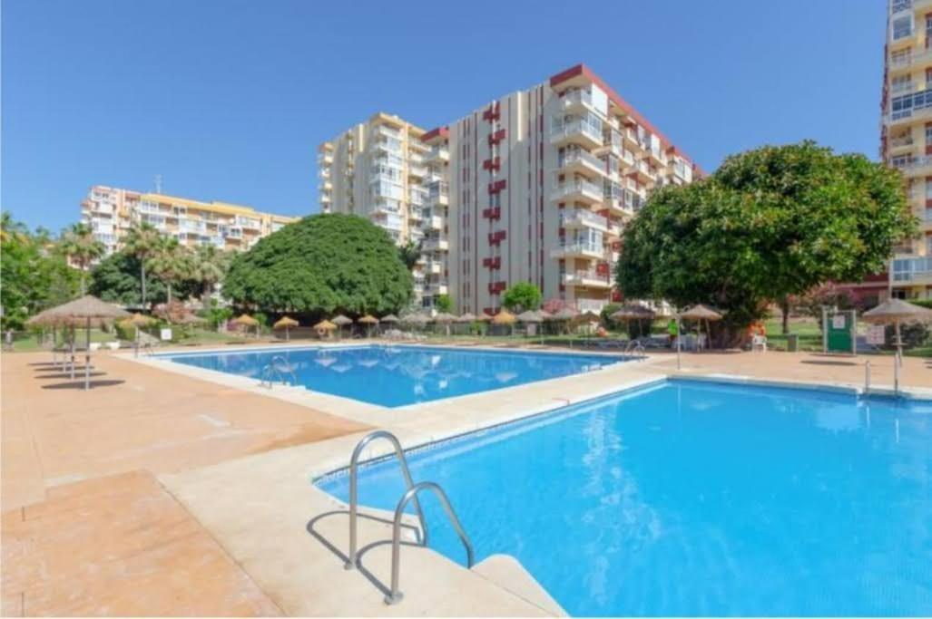 Malabiz Piscina Terraza Con Vistas Y Playa Apartment Benalmadena