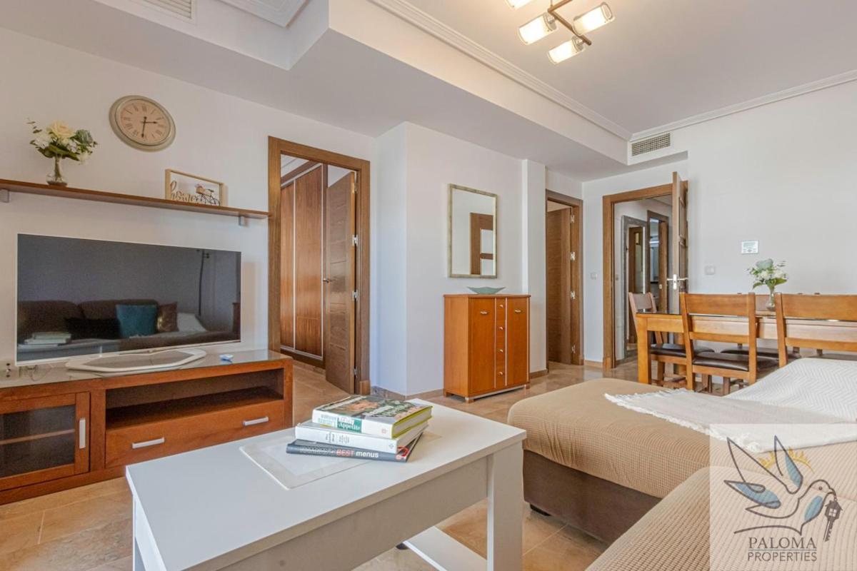 Of 2bdr With Excellent Location Appartement Benalmádena