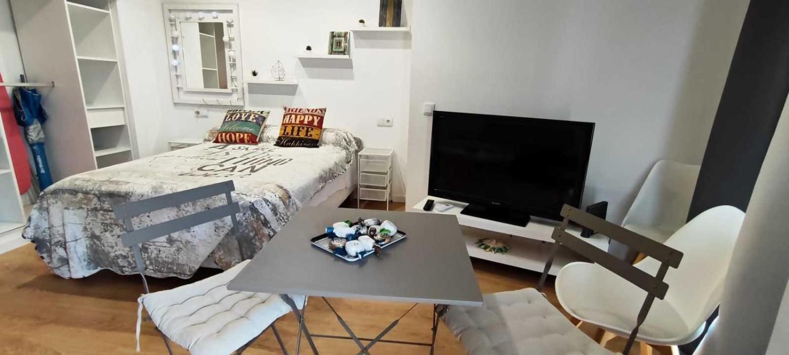 Maite Ii Costa Apartment