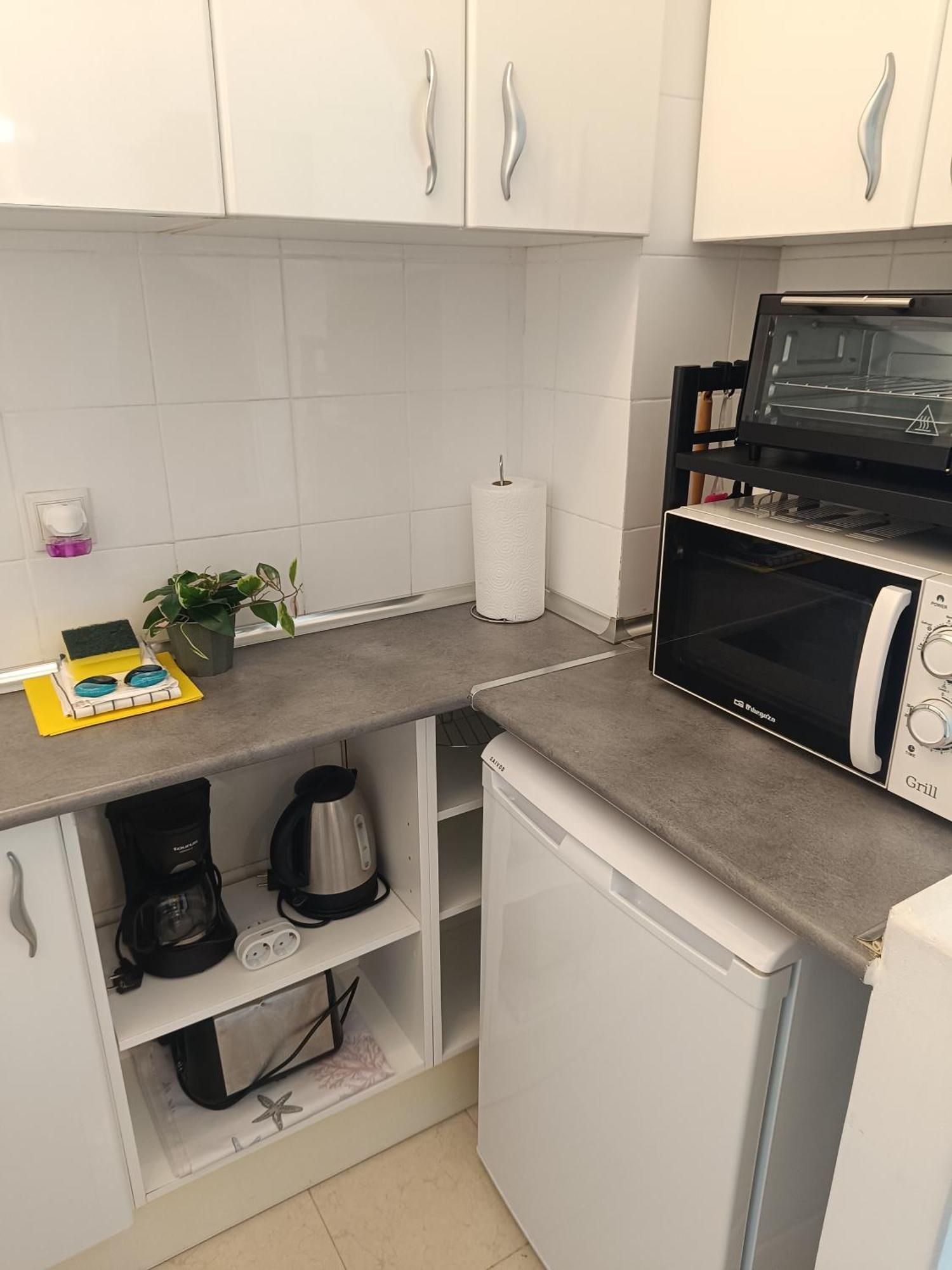 Benalma - Hermoso Estudio Cerca De La Playa Y De Todo! Apartamento *
