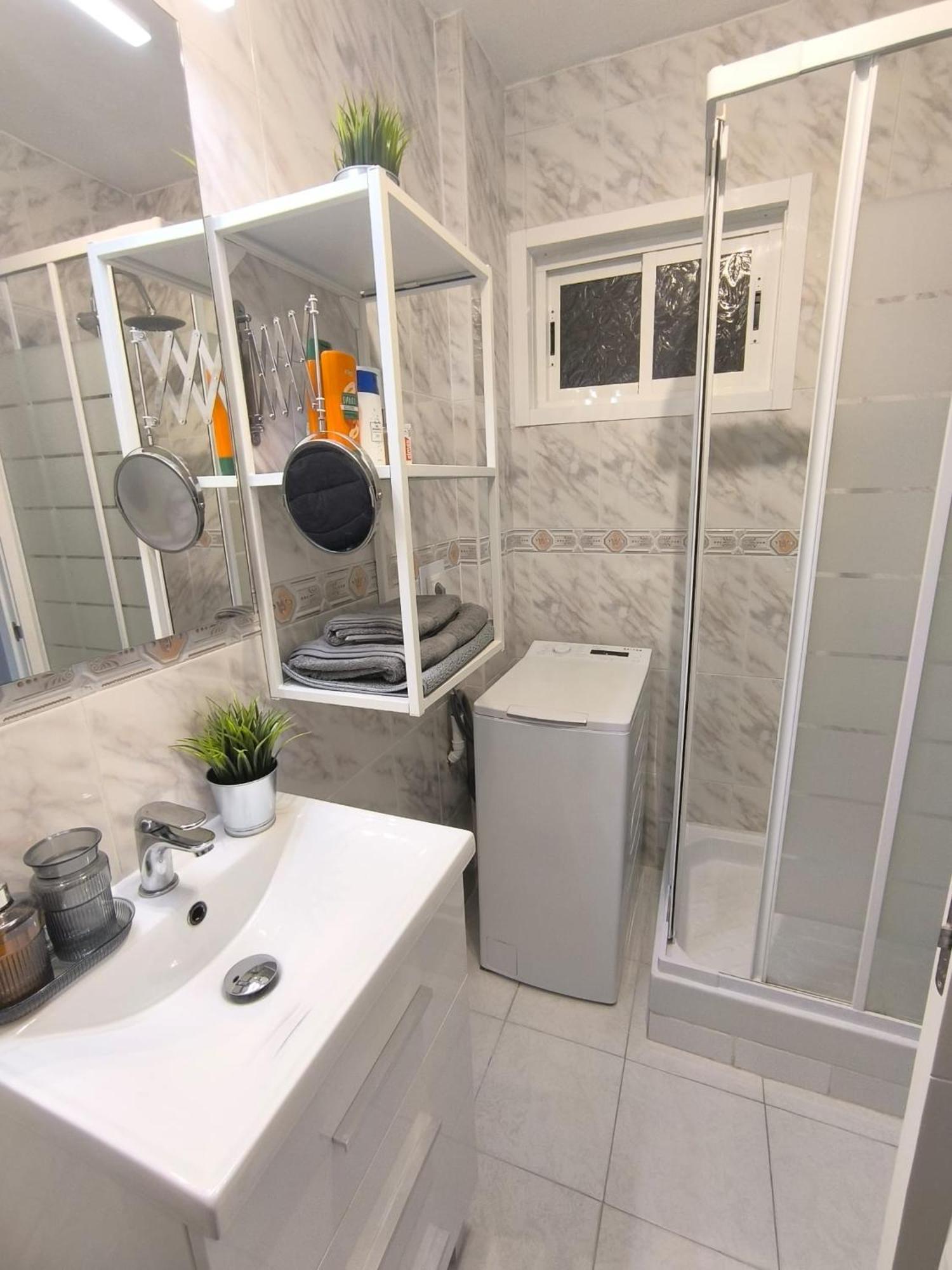 Benalma - Hermoso Estudio Cerca De La Playa Y De Todo!