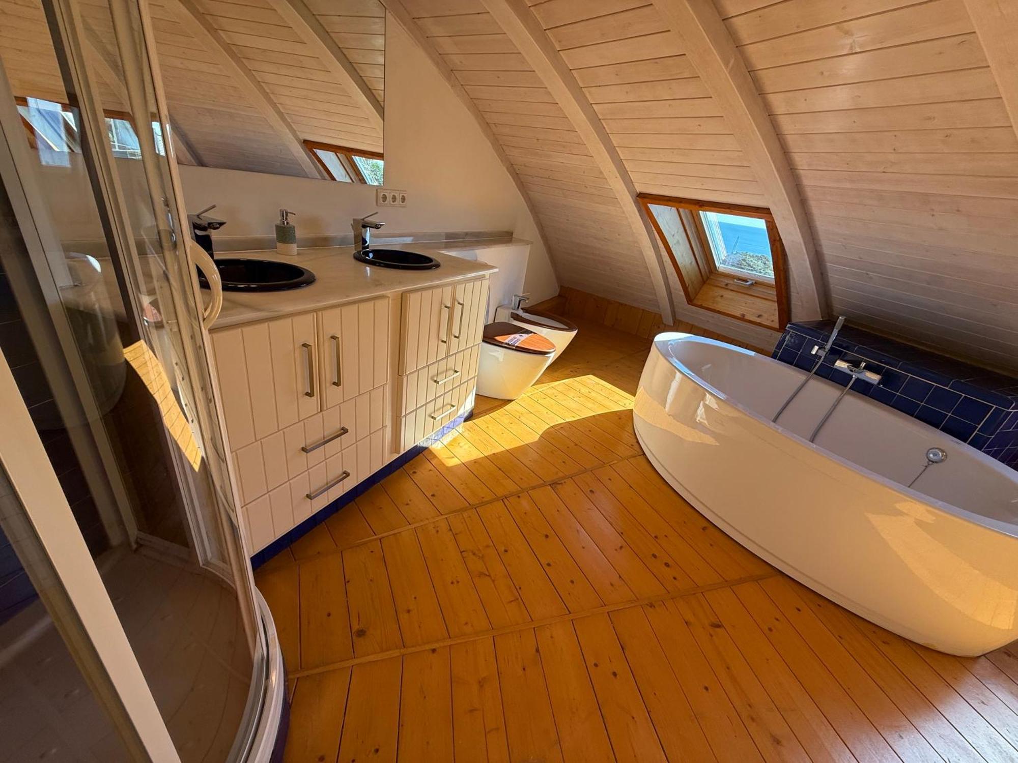 Exotica Casa Iglu Luxury Dome Holiday home Benalmadena